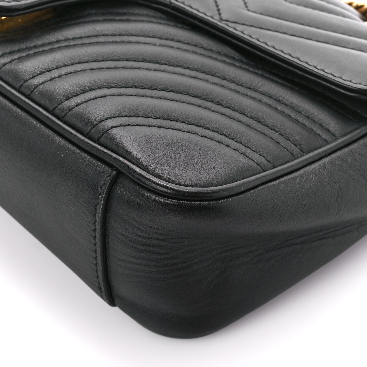 Calfskin Matelasse Small GG Marmont Shoulder Bag Black