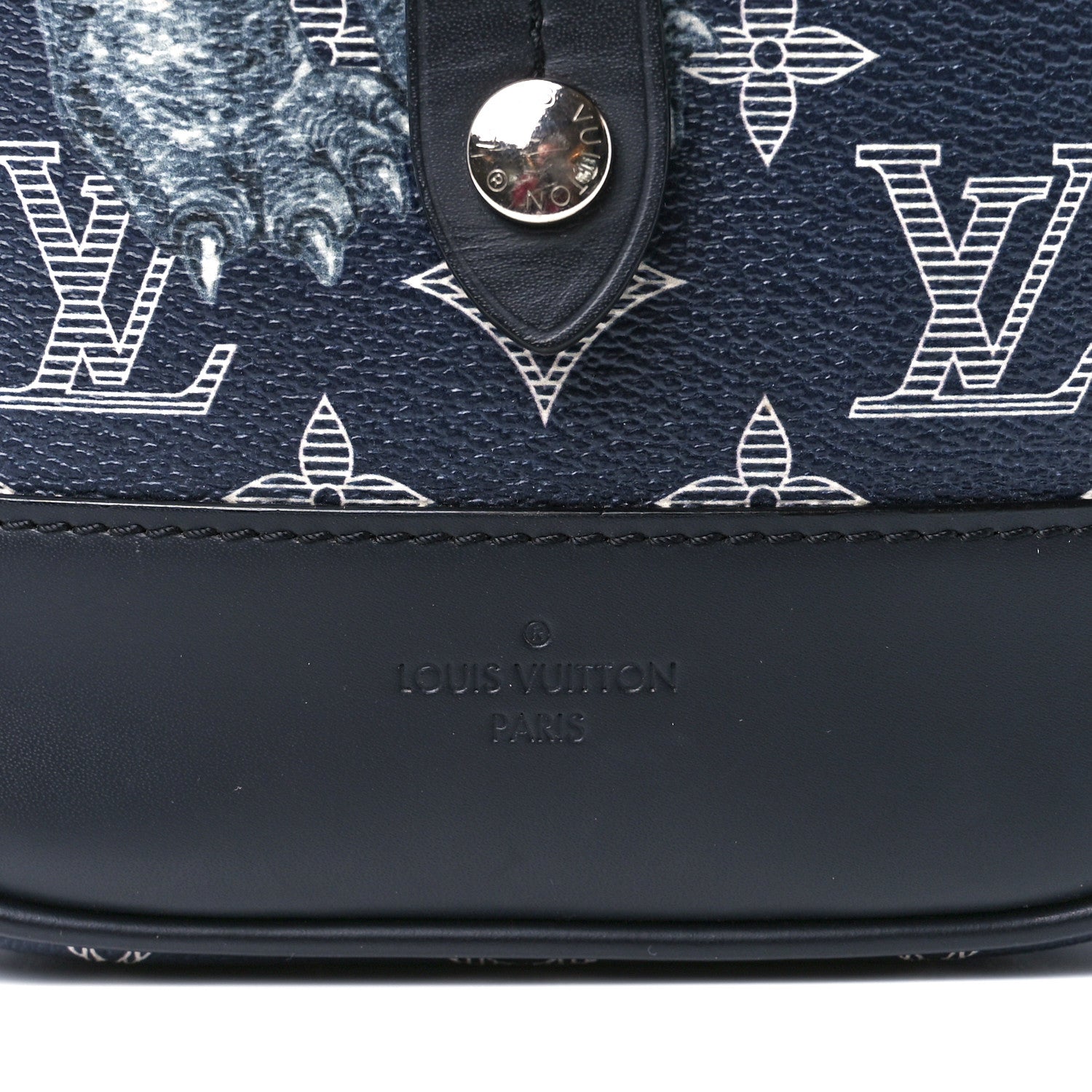 Louis Vuitton Savane Monogram Elephant Chapman Messenger BB Encre 7 of 11