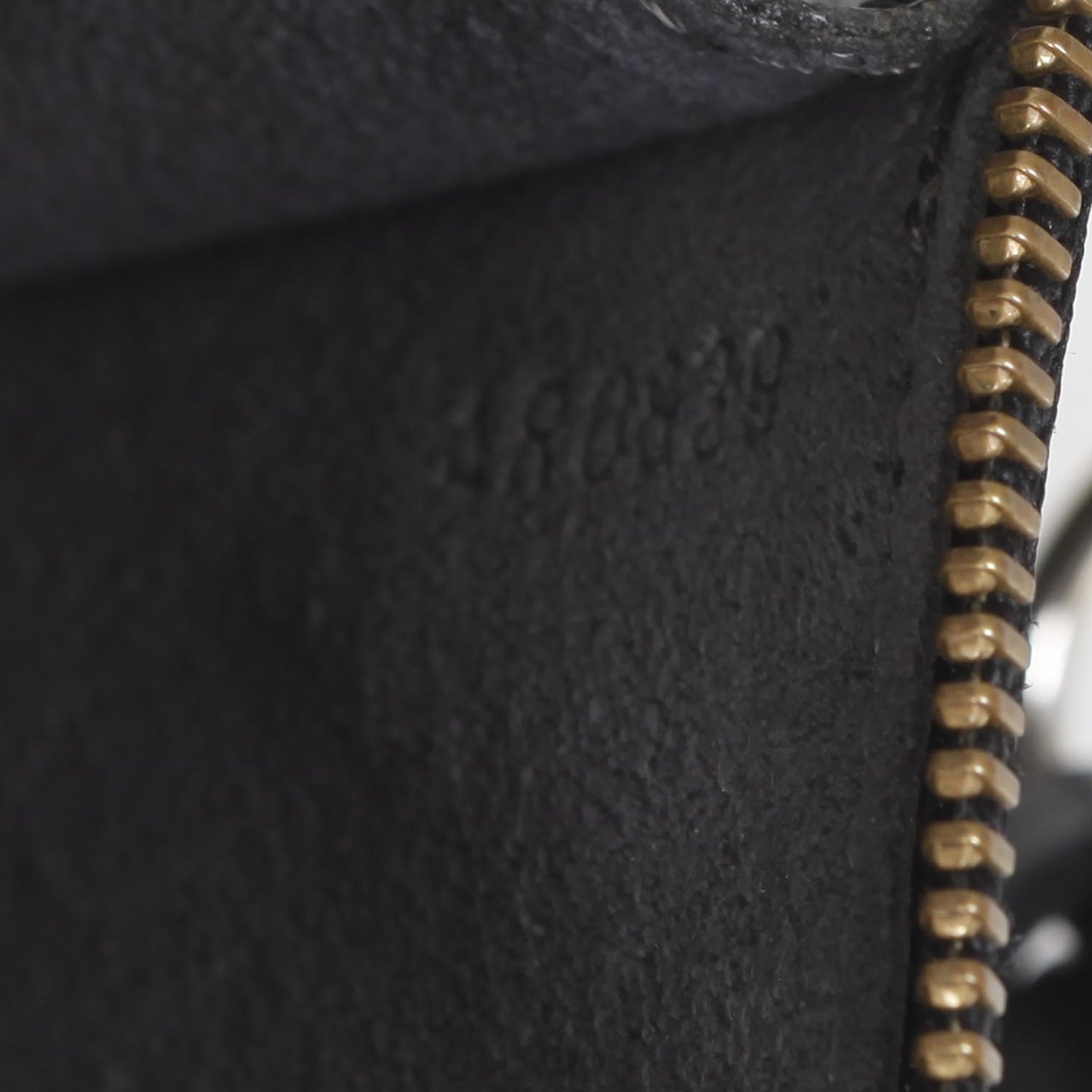 Epi Pochette Accessories 24 Black