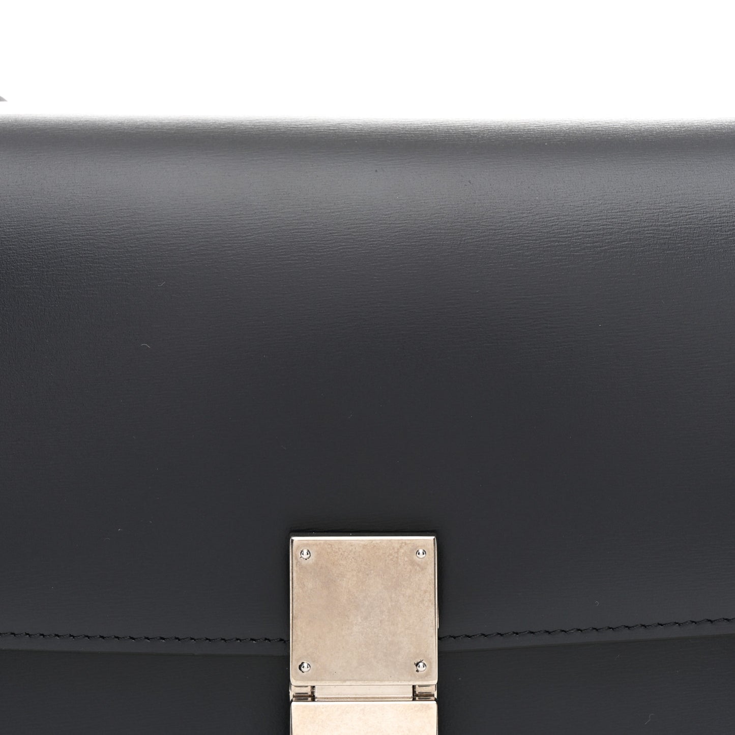 Box Calfskin Medium Classic Box Flap Bag Navy Light Blue