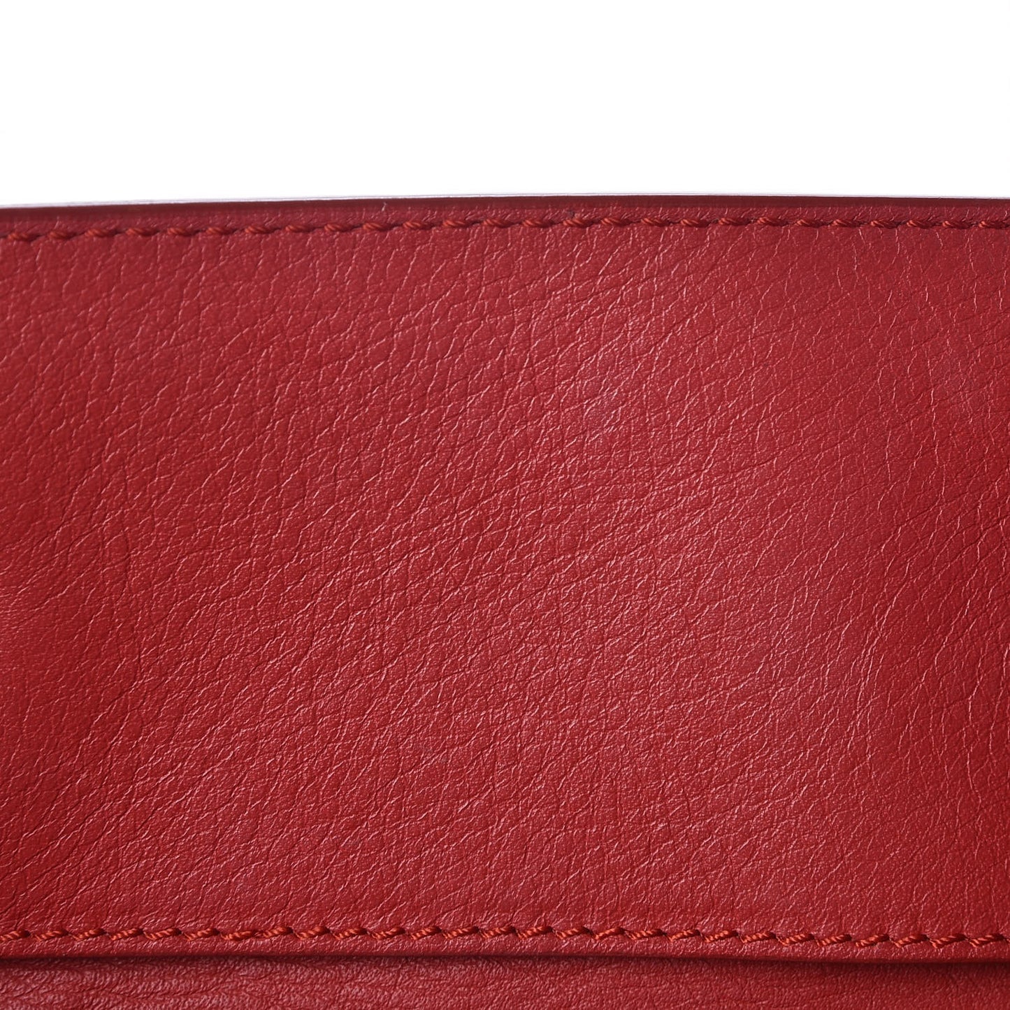 Veau Souple Papier A4 Zip Around Tote Rouge