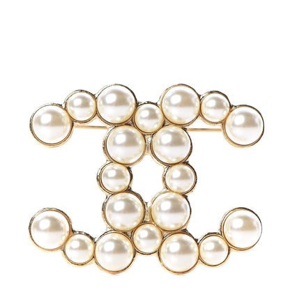 Chanel Pearl CC Brooch Light Gold 1 of 5