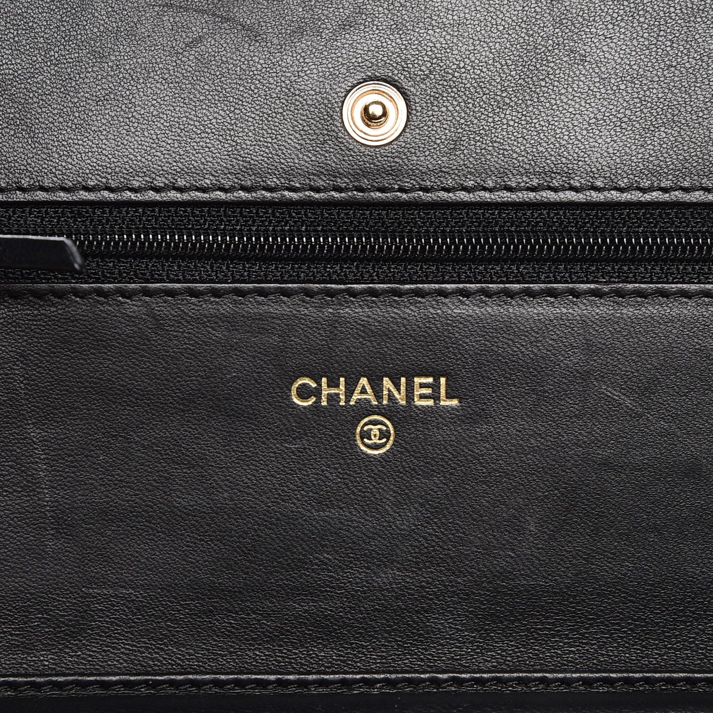 Lambskin Quilted Wallet On Chain WOC Black
