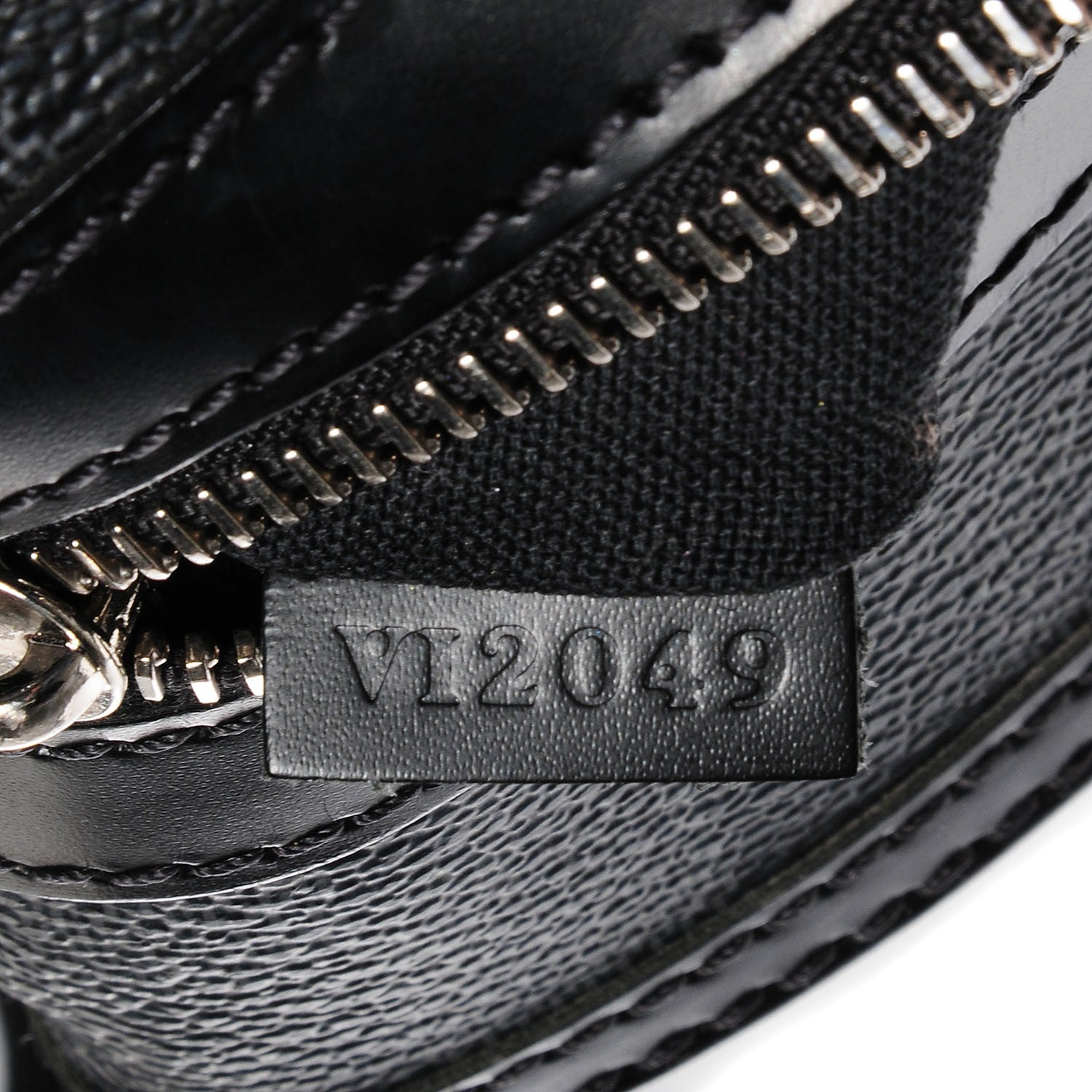 Louis Vuitton Damier Graphite Thomas 7 of 7
