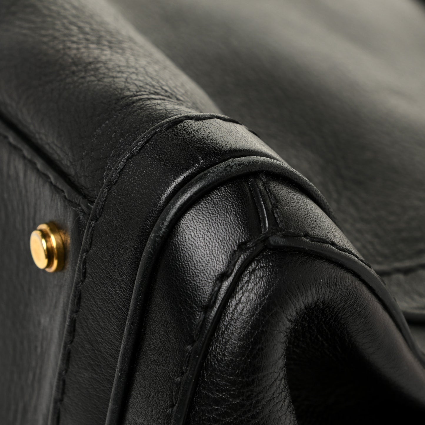 Calfskin Medium GG Running Tote Black