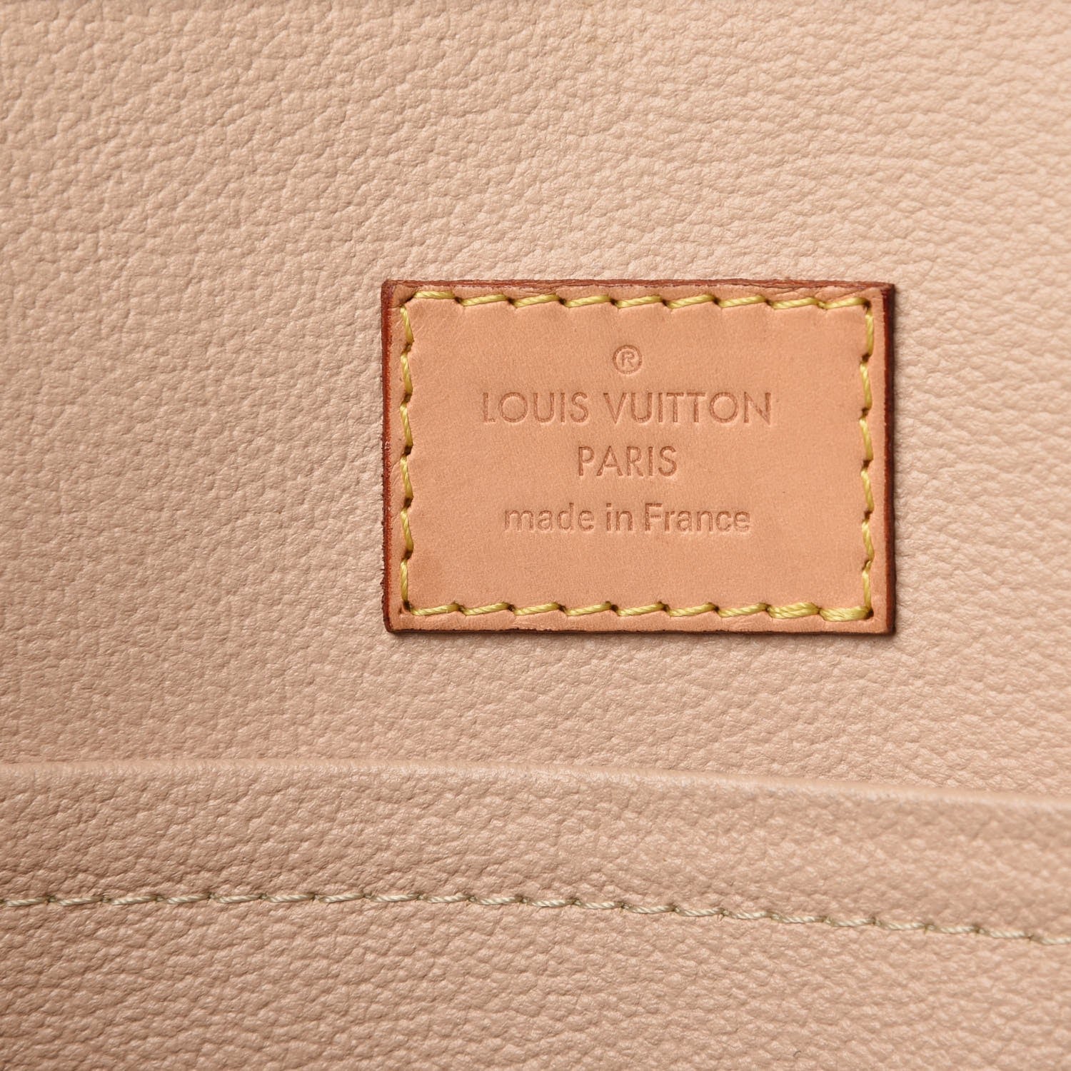 Louis Vuitton Monogram Sac Plat 6 of 11