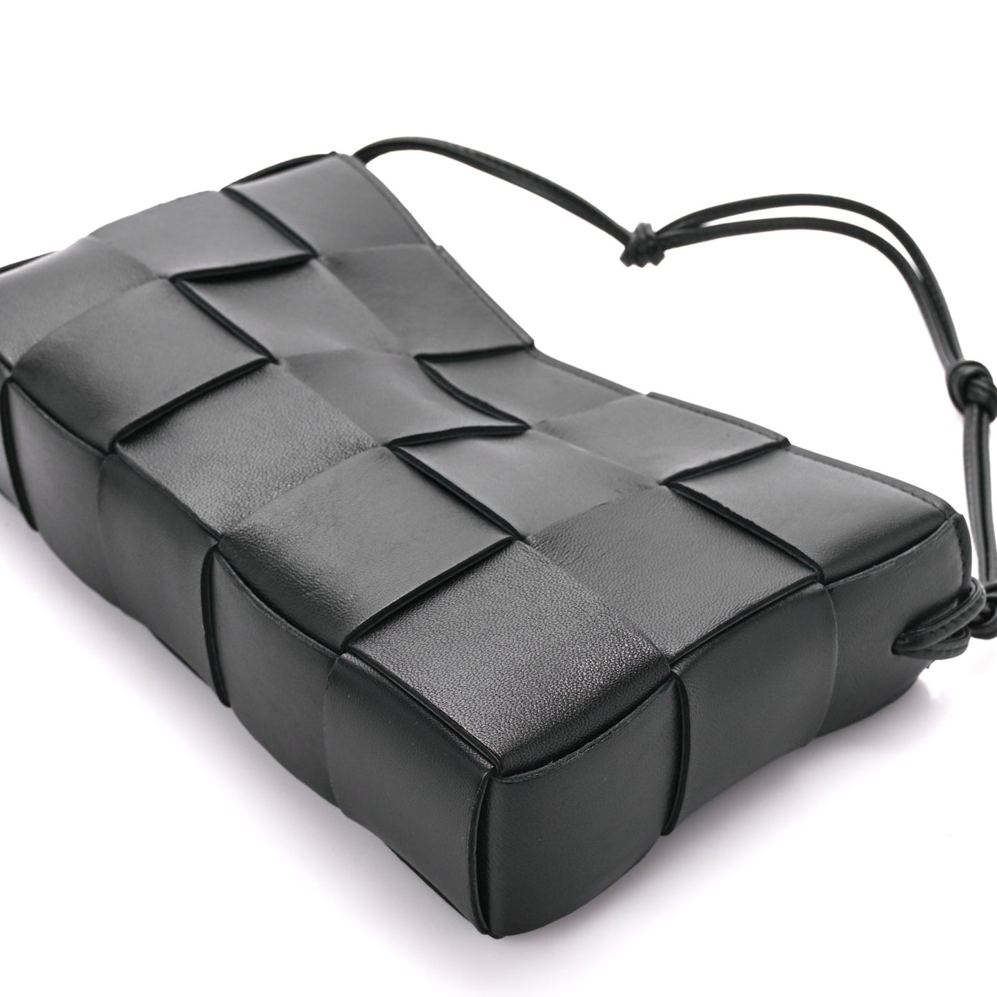 Calfskin Maxi Intrecciato Cassette Pouch On Strap Black