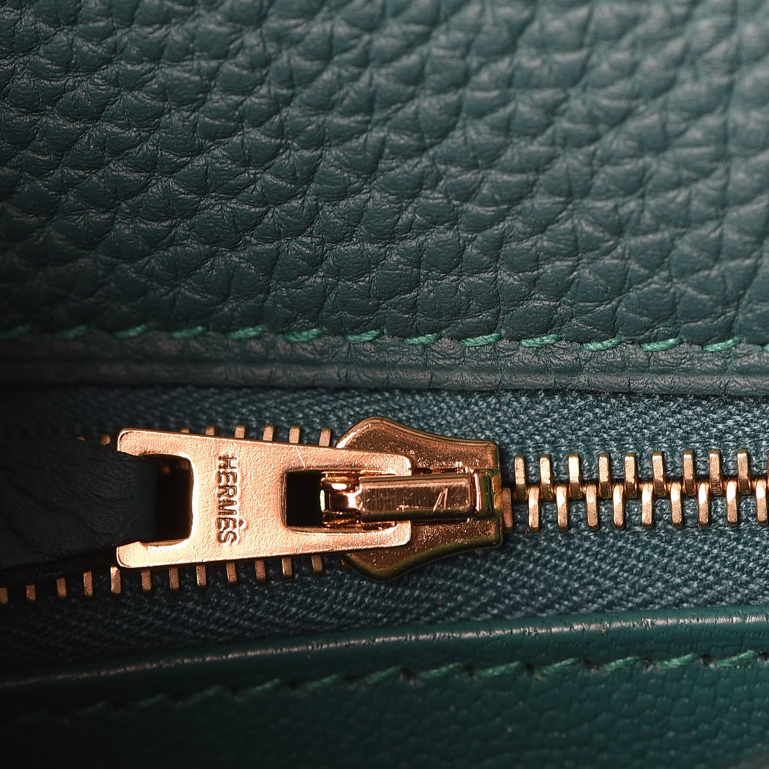Hermes Togo Kelly Retourne 28 Malachite 21 of 37