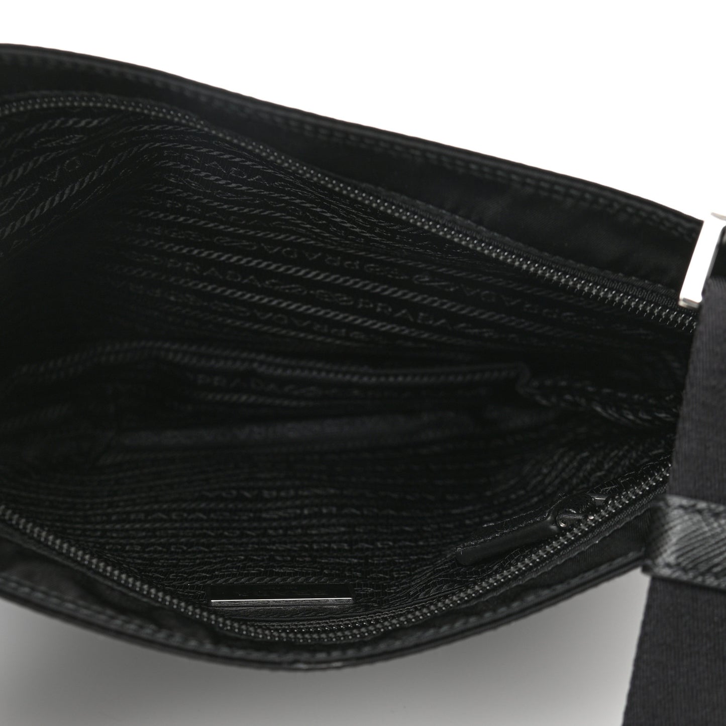 Tessuto Nylon Messenger Bag Black