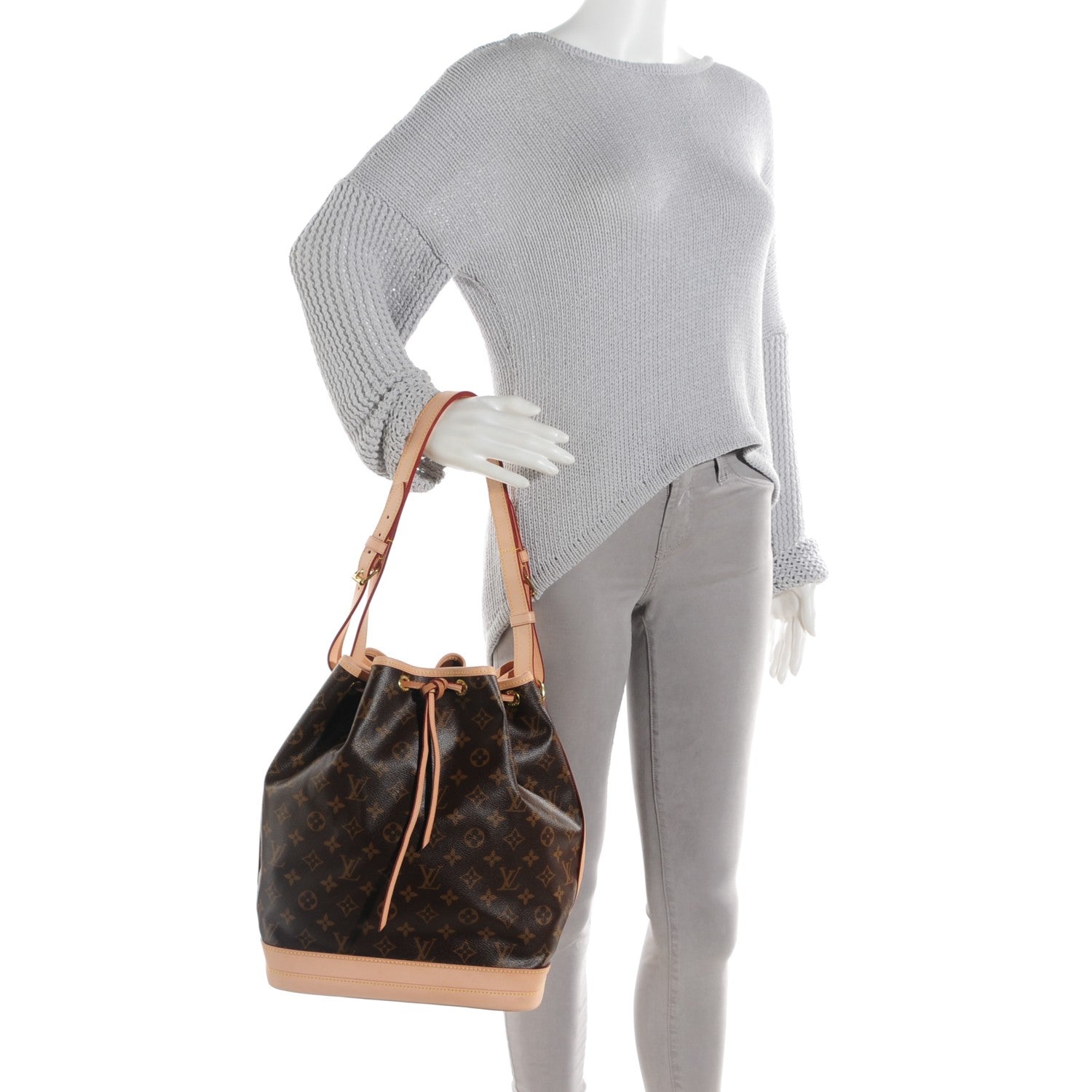 Louis Vuitton Monogram Noe 2 of 7