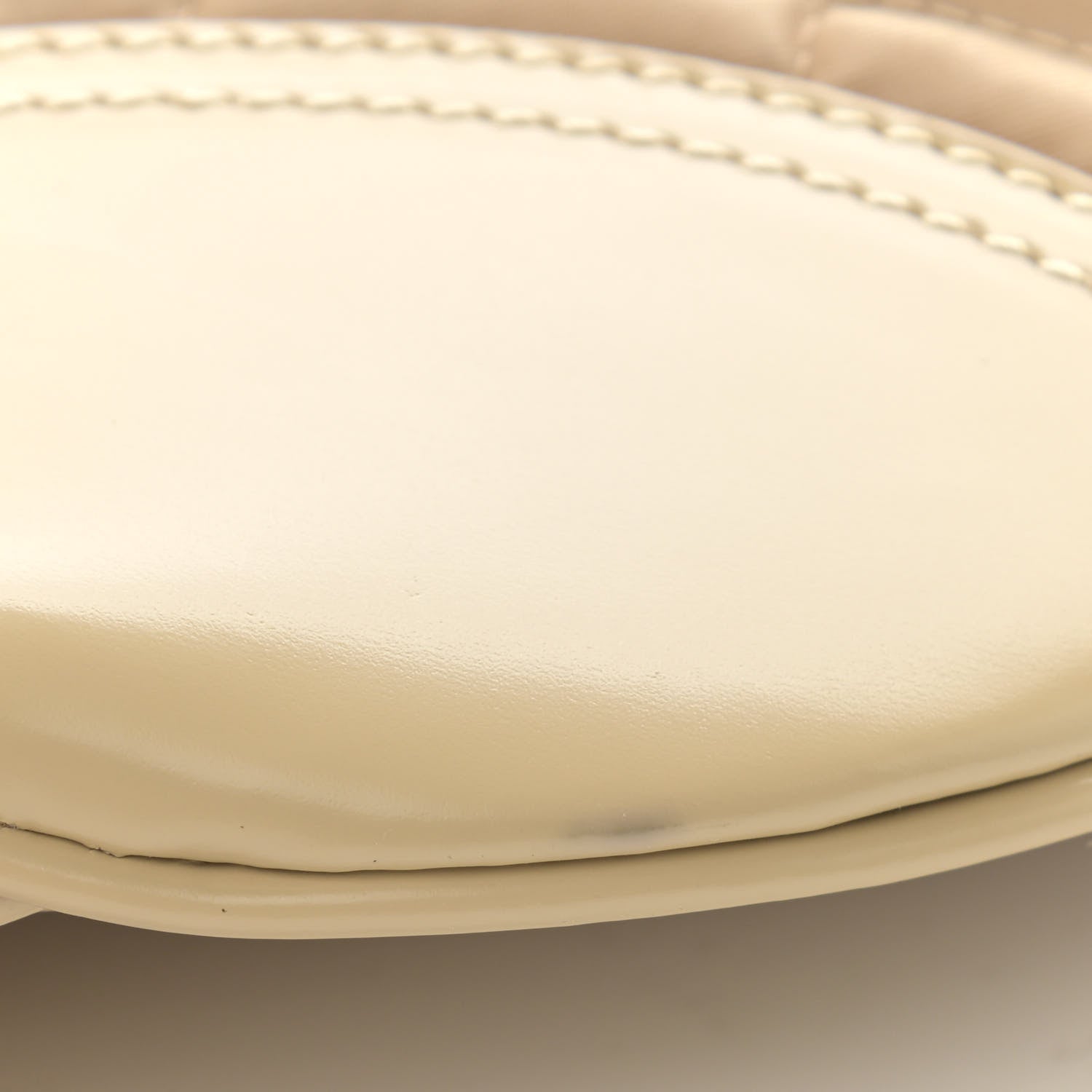 Burberry Nylon Quilted Patent Brook Hobo Beige 5 of 11