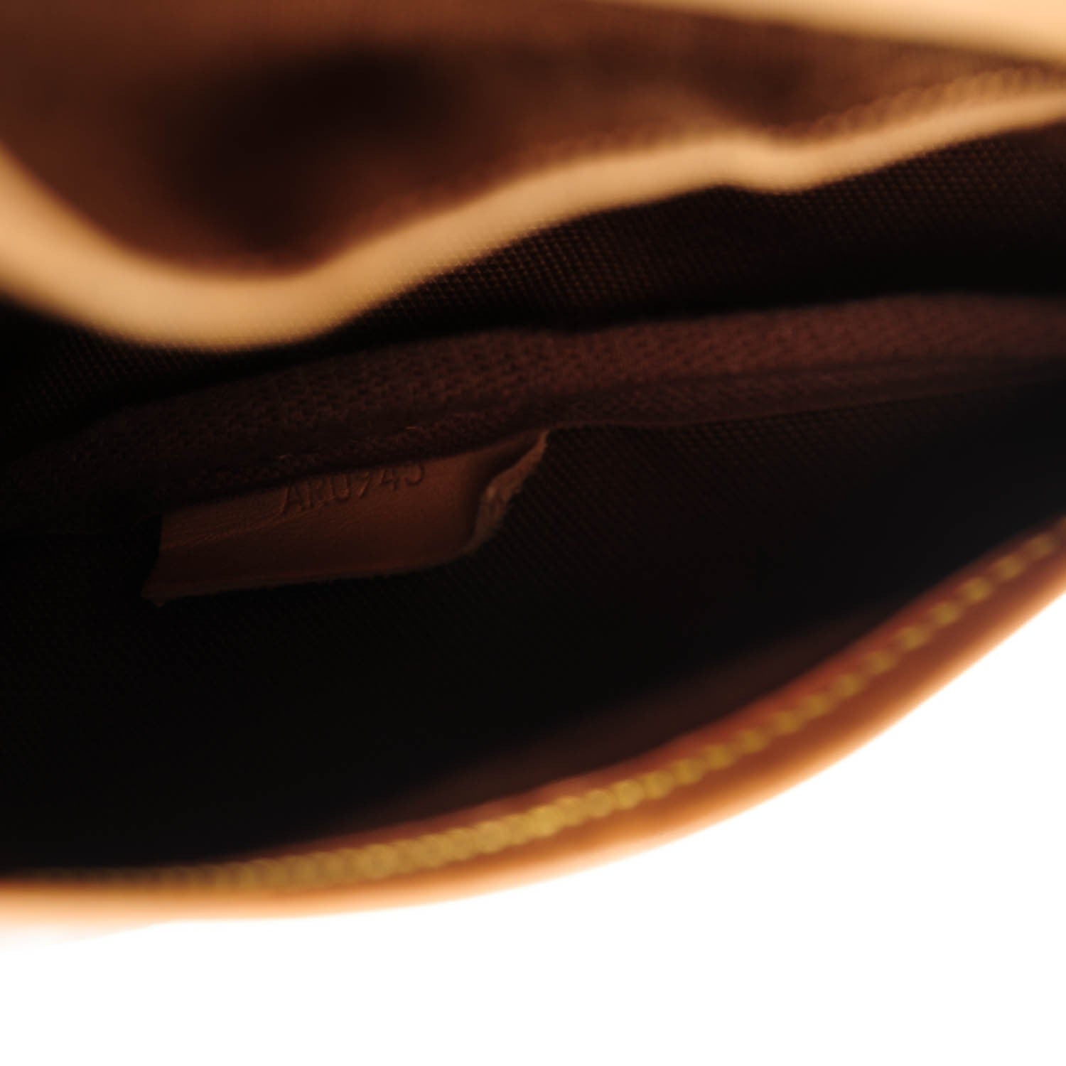 Louis Vuitton Monogram Saumur 35 6 of 8