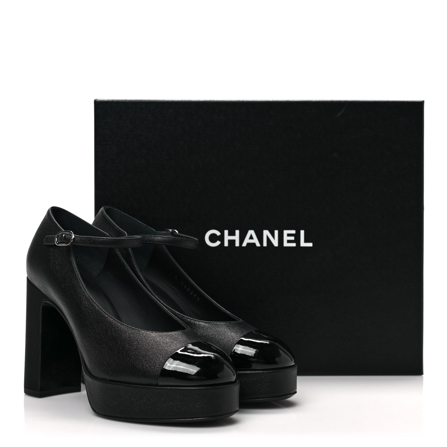 Lambskin Patent Cap Toe Mary Jane Platform Pumps 36 Black