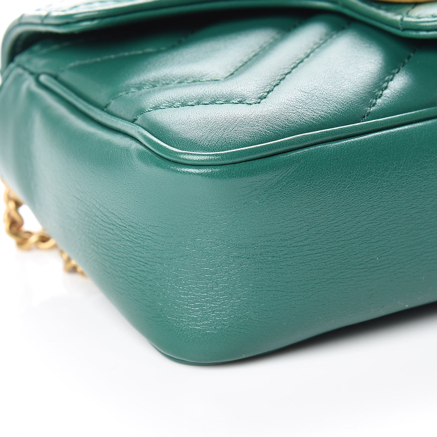 Calfskin Matelasse Super Mini GG Marmont Shoulder Bag Emerald Green
