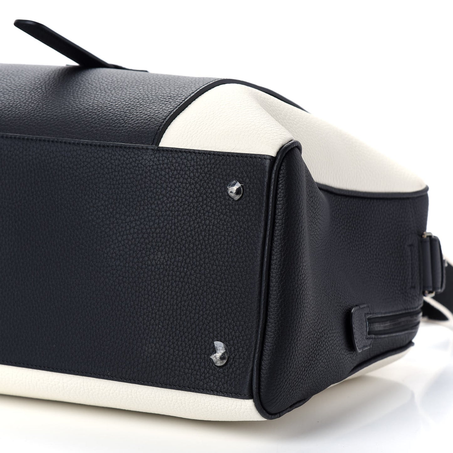 Grained Calfskin D-off Black White