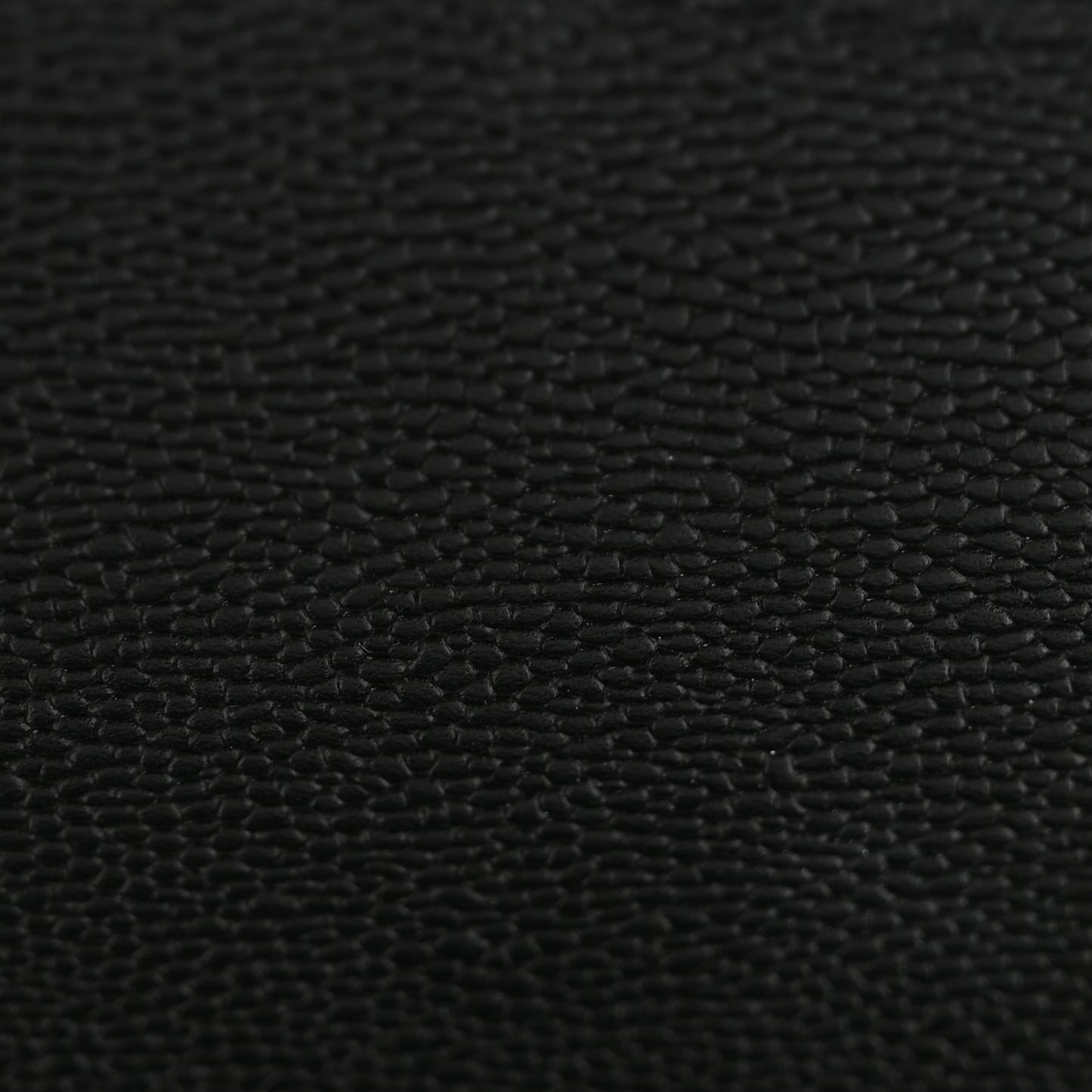 Caviar Quilted Medium Chain Around Boy Flap Black