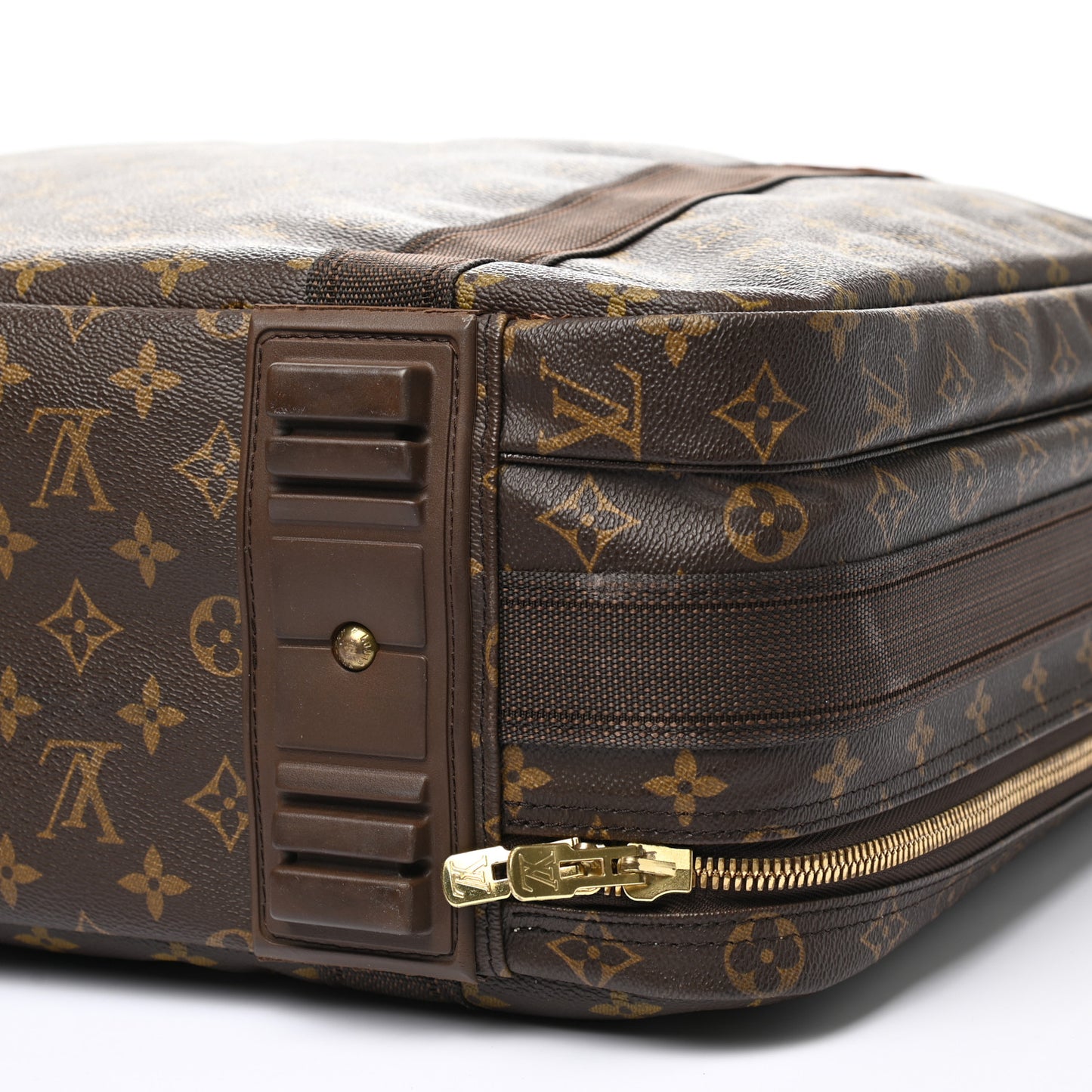 Monogram Satellite 53