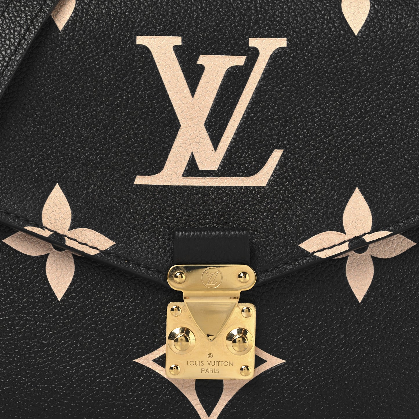 Empreinte Monogram Giant Pochette Metis Black Beige