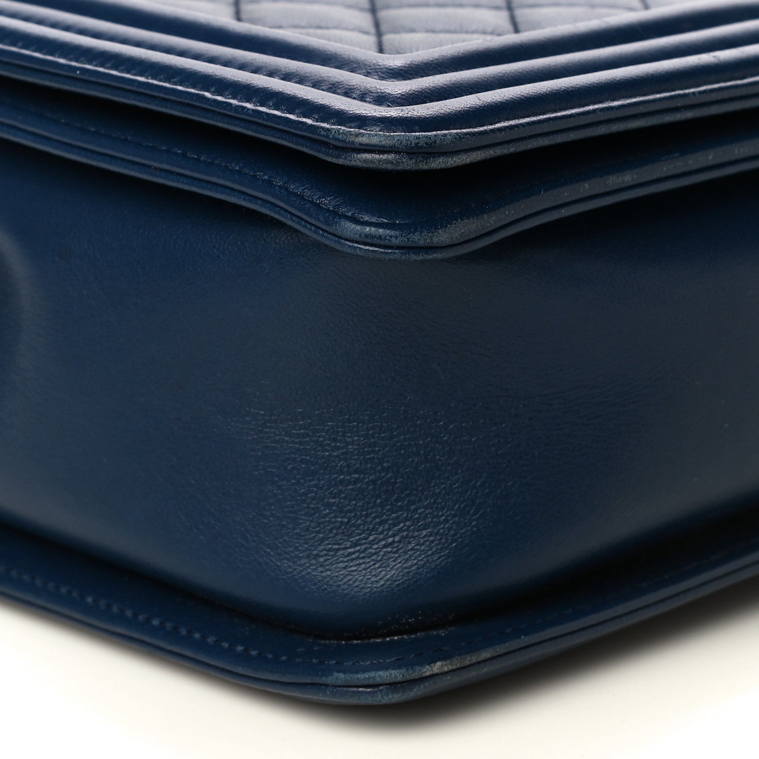 Chanel Lambskin Quilted New Medium Boy Flap Navy 7 of 17