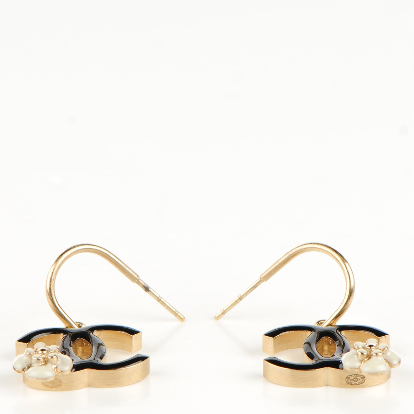 Enamel CC Camellia Earrings Gold