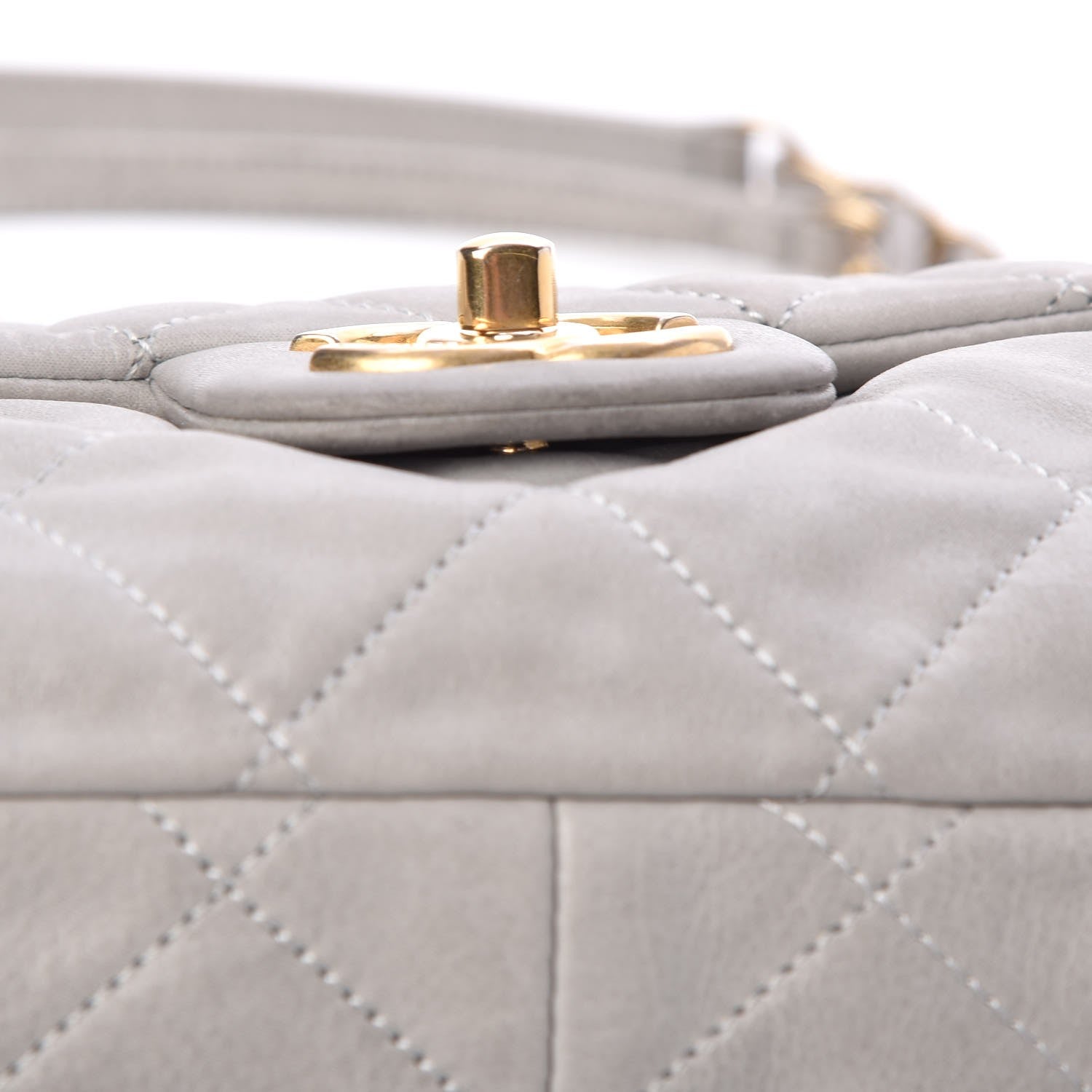 Chanel Iridescent Calfskin Large Chic Quilt Flap Grey 10 of 12
