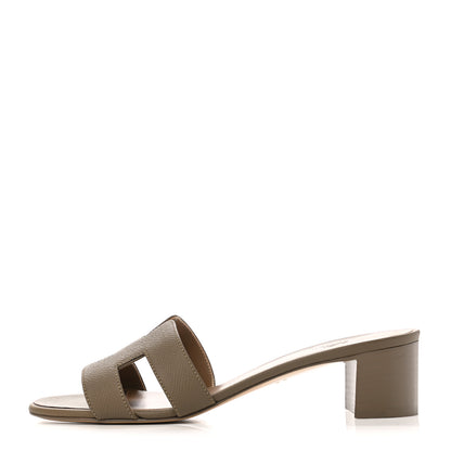 Hermes Epsom Oasis Sandals 38.5 Etoupe 1 of 9