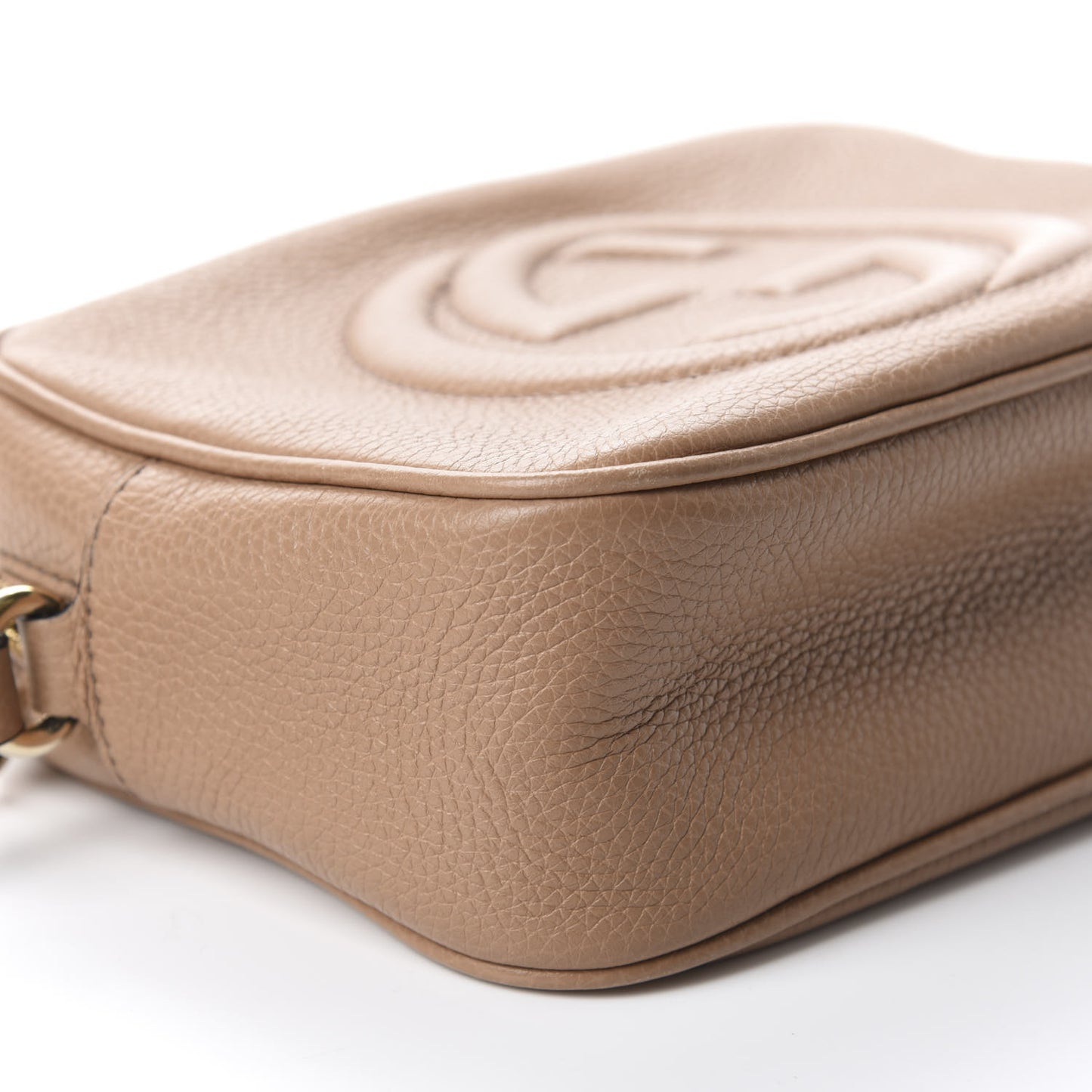 Pebbled Calfskin Small Soho Disco Bag Camelia