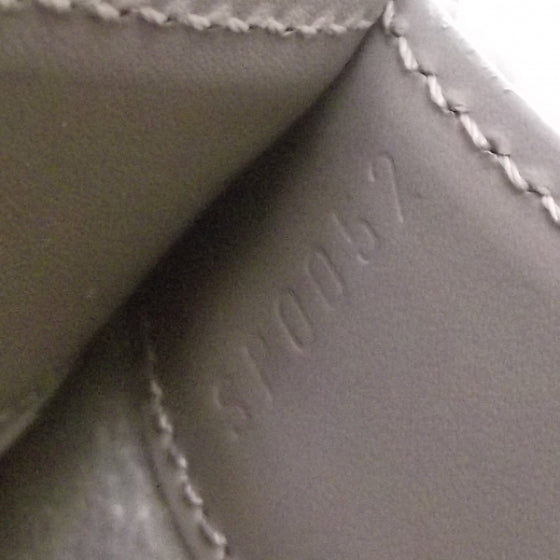 Louis Vuitton Epi Demi-Lune Lilac 9 of 9
