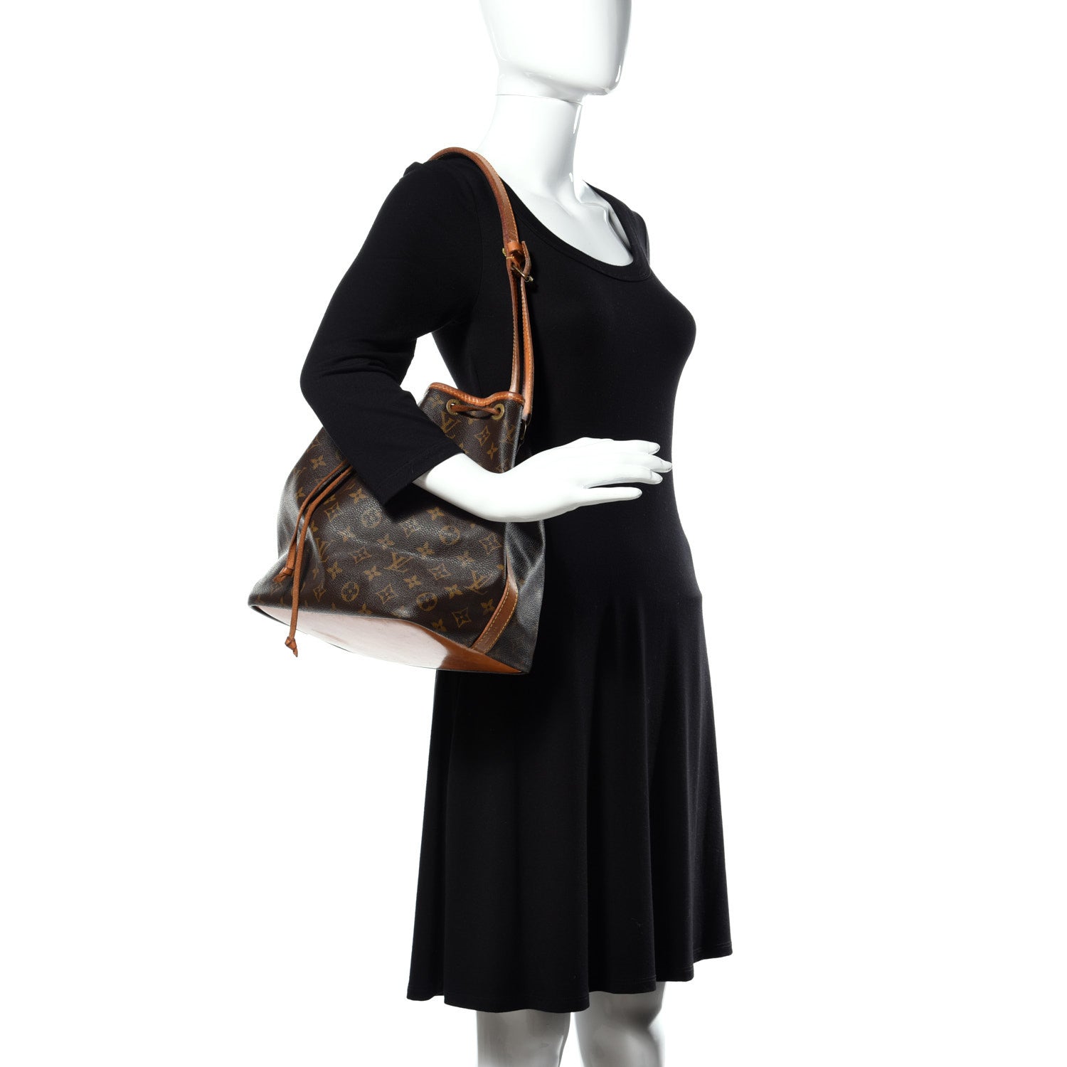 Louis Vuitton Monogram Petit Noe 2 of 10