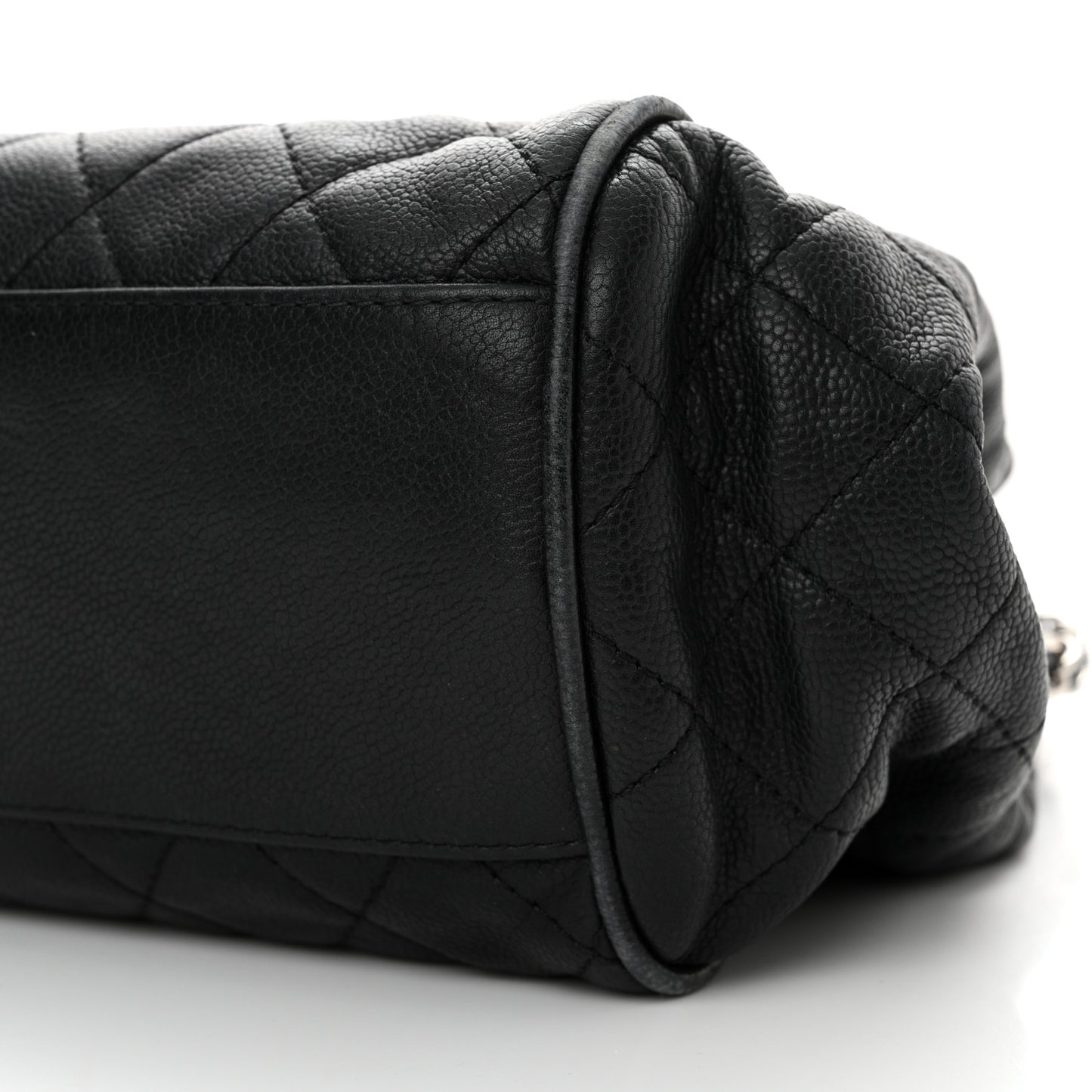 Caviar Quilted Timeless Accordion Flap Black