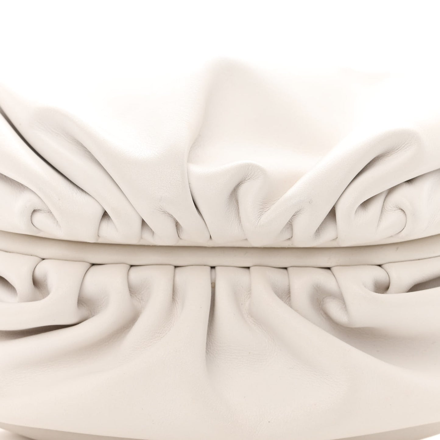 Nappa The Belt Chain Pouch Chalk