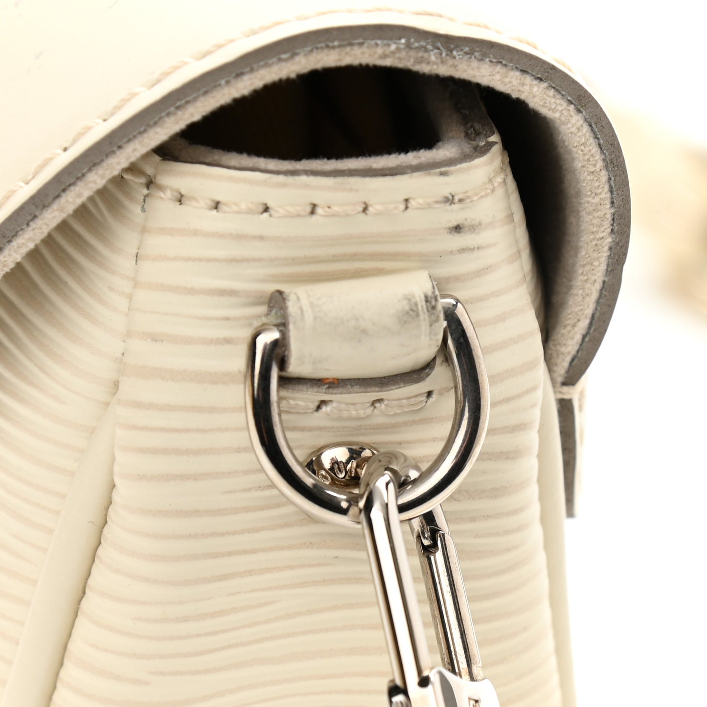 Epi Montaigne Clutch Ivory