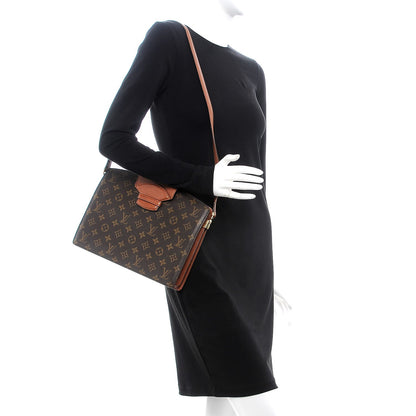 Louis Vuitton Monogram Courcelles 2 of 11