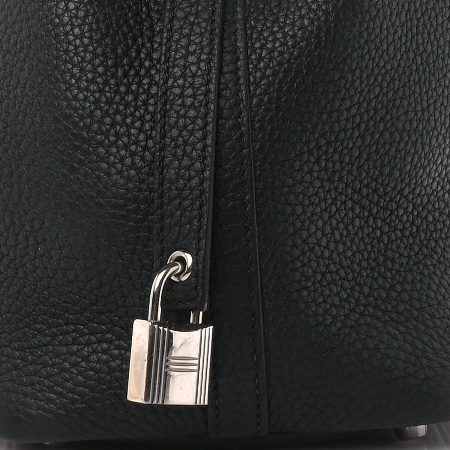 Hermes Taurillon Clemence Picotin Lock 18 PM Black 8 of 11