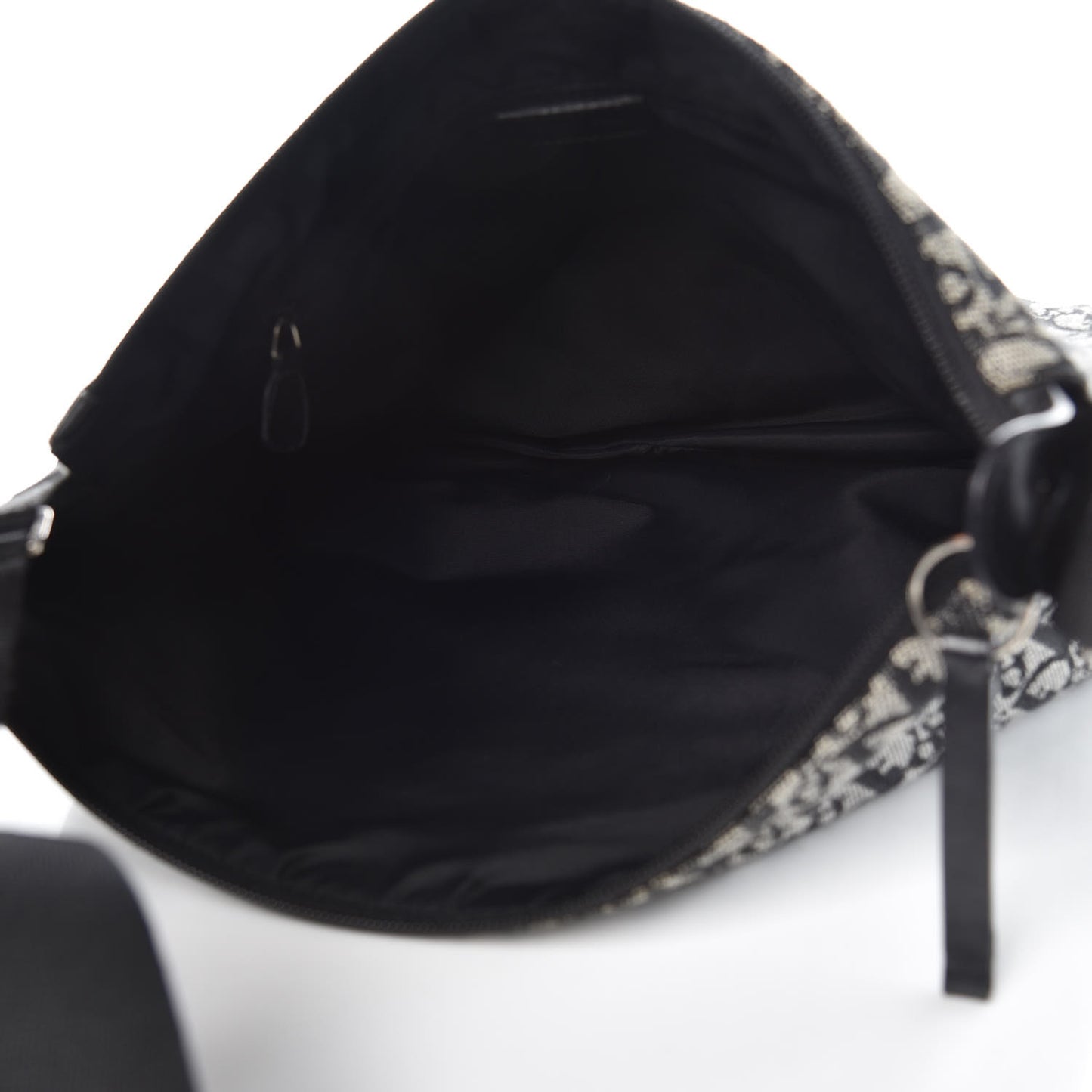 Monogram Messenger Black
