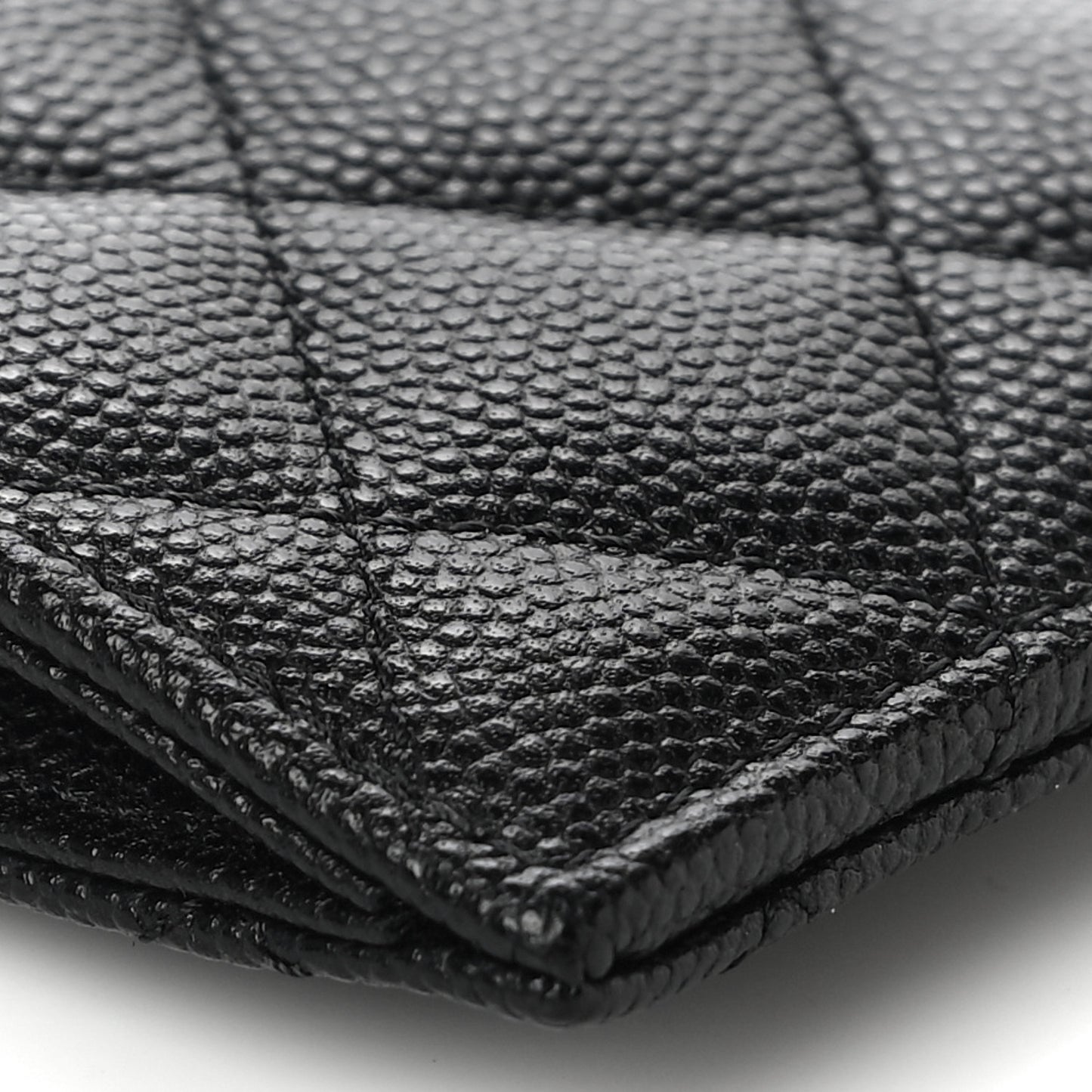 Caviar Quilted CC Zip Card Holder Black