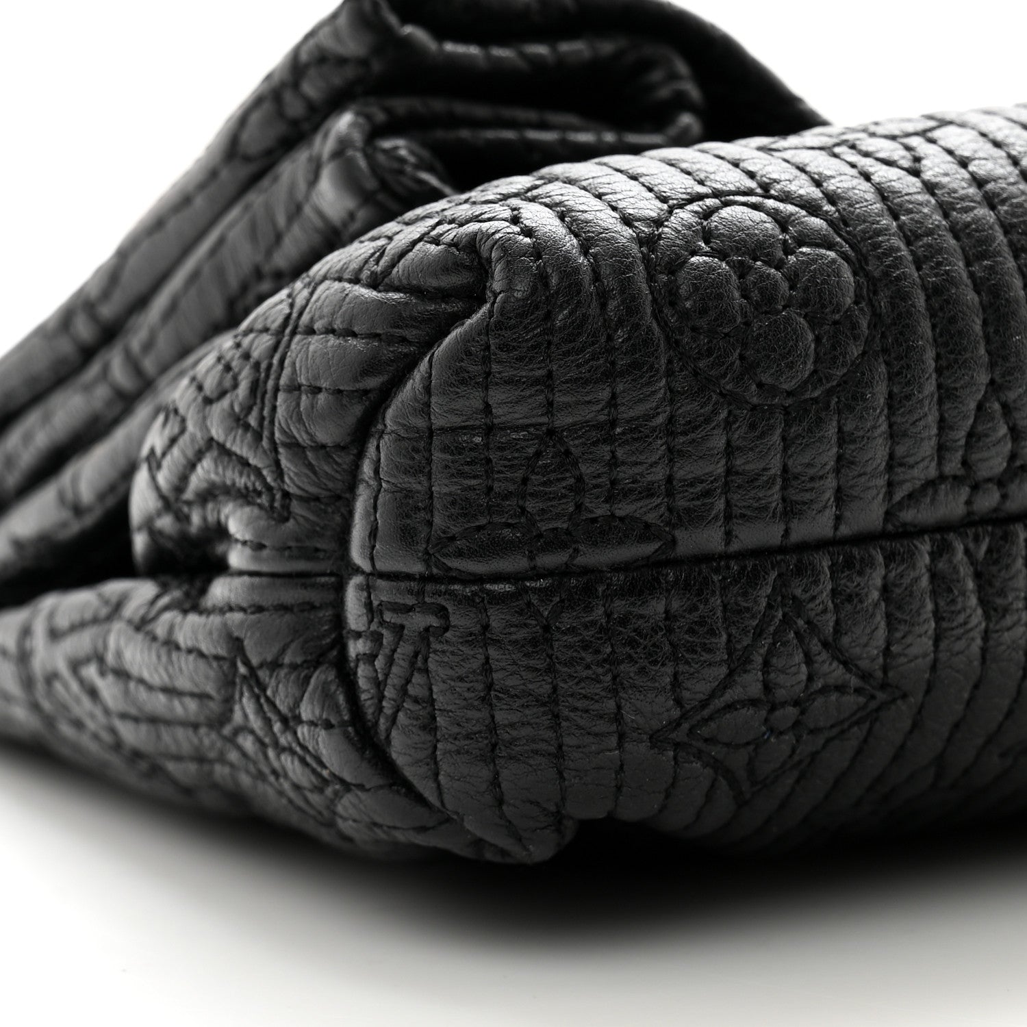 Louis Vuitton Calfskin Quilted Monogram Altair Clutch Black 9 of 11