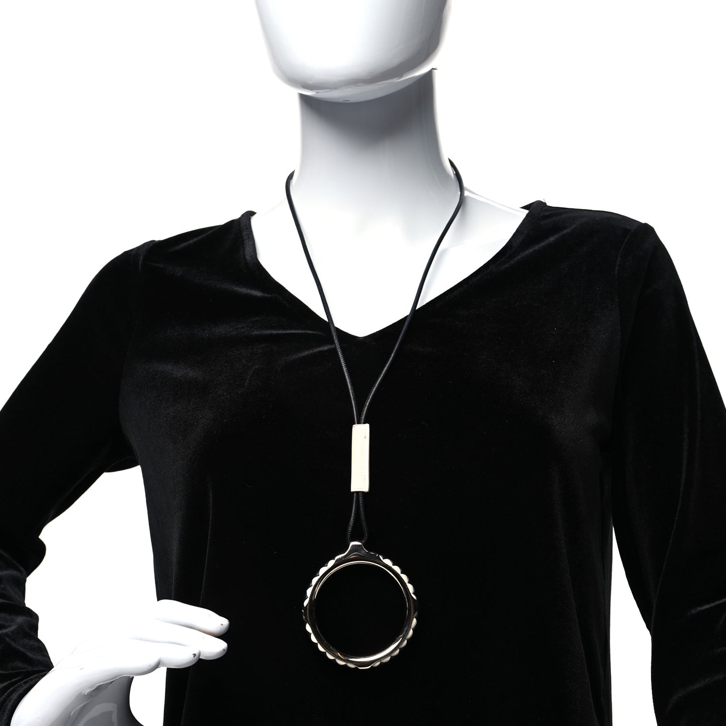 Swift Kyoto Tresse Pendant Necklace Black White