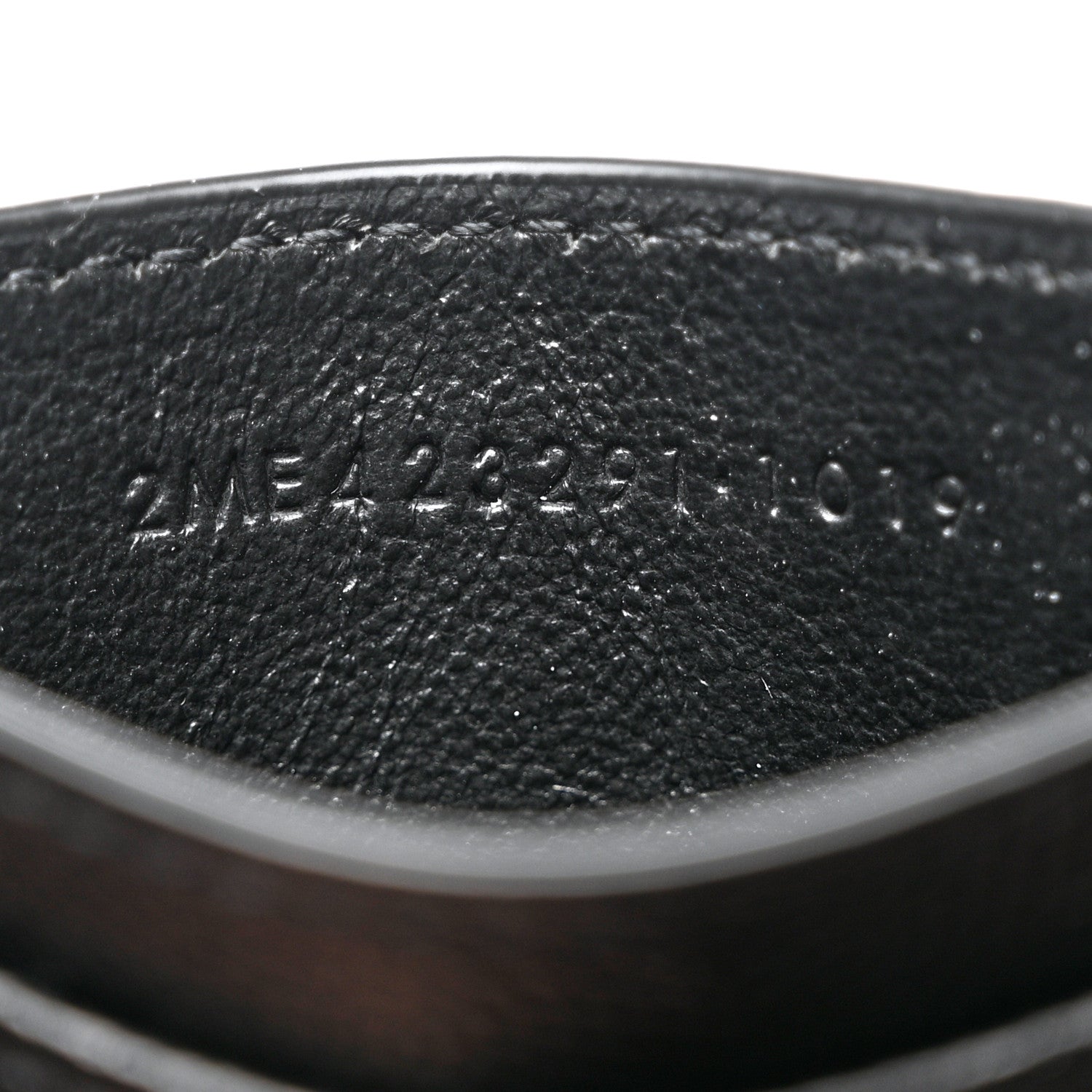 Saint Laurent Grain De Poudre Matelasse Chevron Monogram Credit Card Case Black 7 of 8