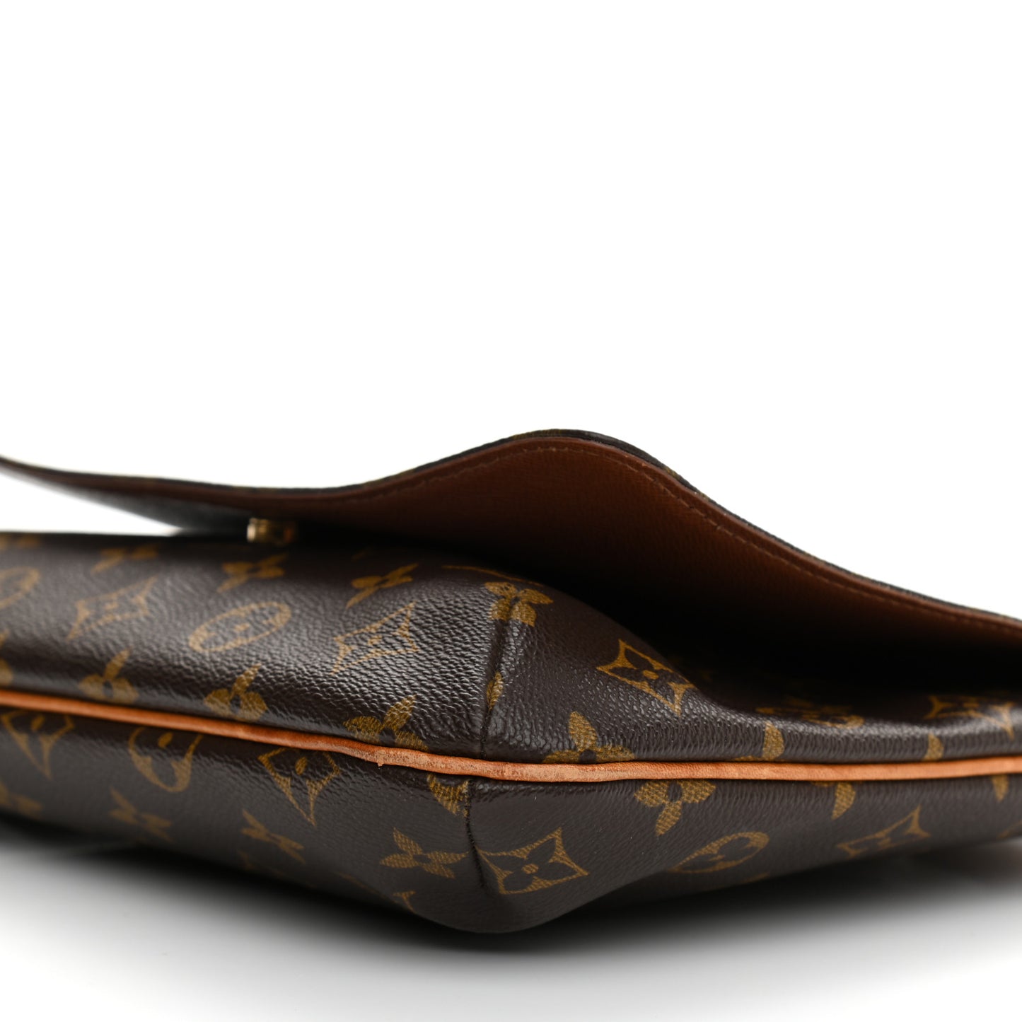 Monogram Musette Tango