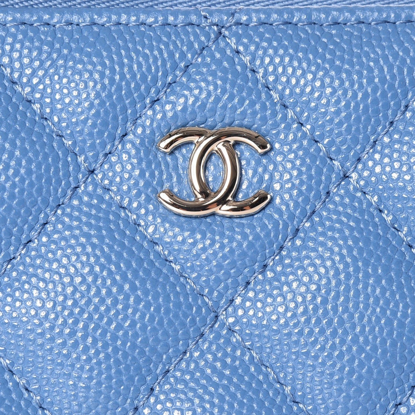 Caviar Quilted Small Cosmetic Case Blue