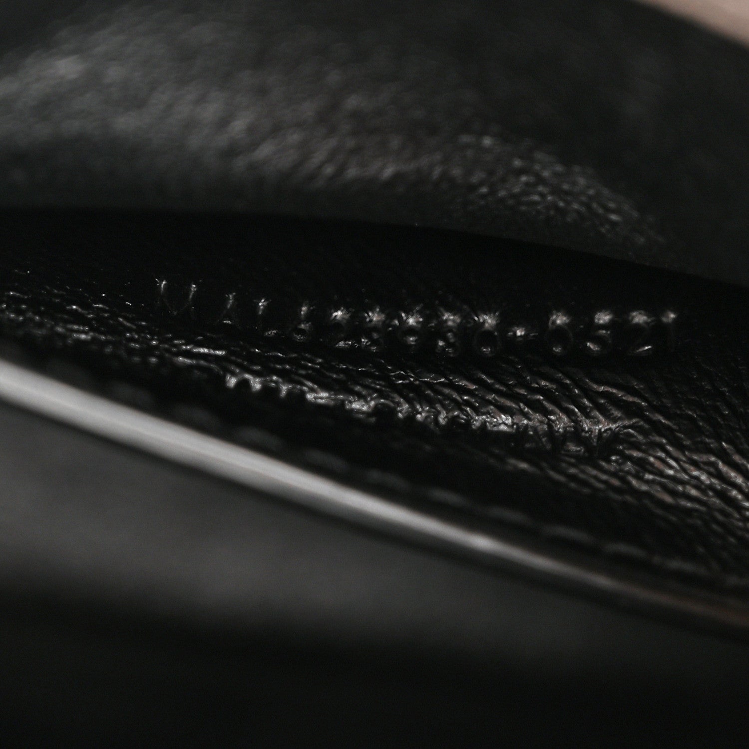 Saint Laurent SAINT LAURENT Grain de Poudre Mini Classic Monogram Cassandra Top Handle Pebble 6 of 9
