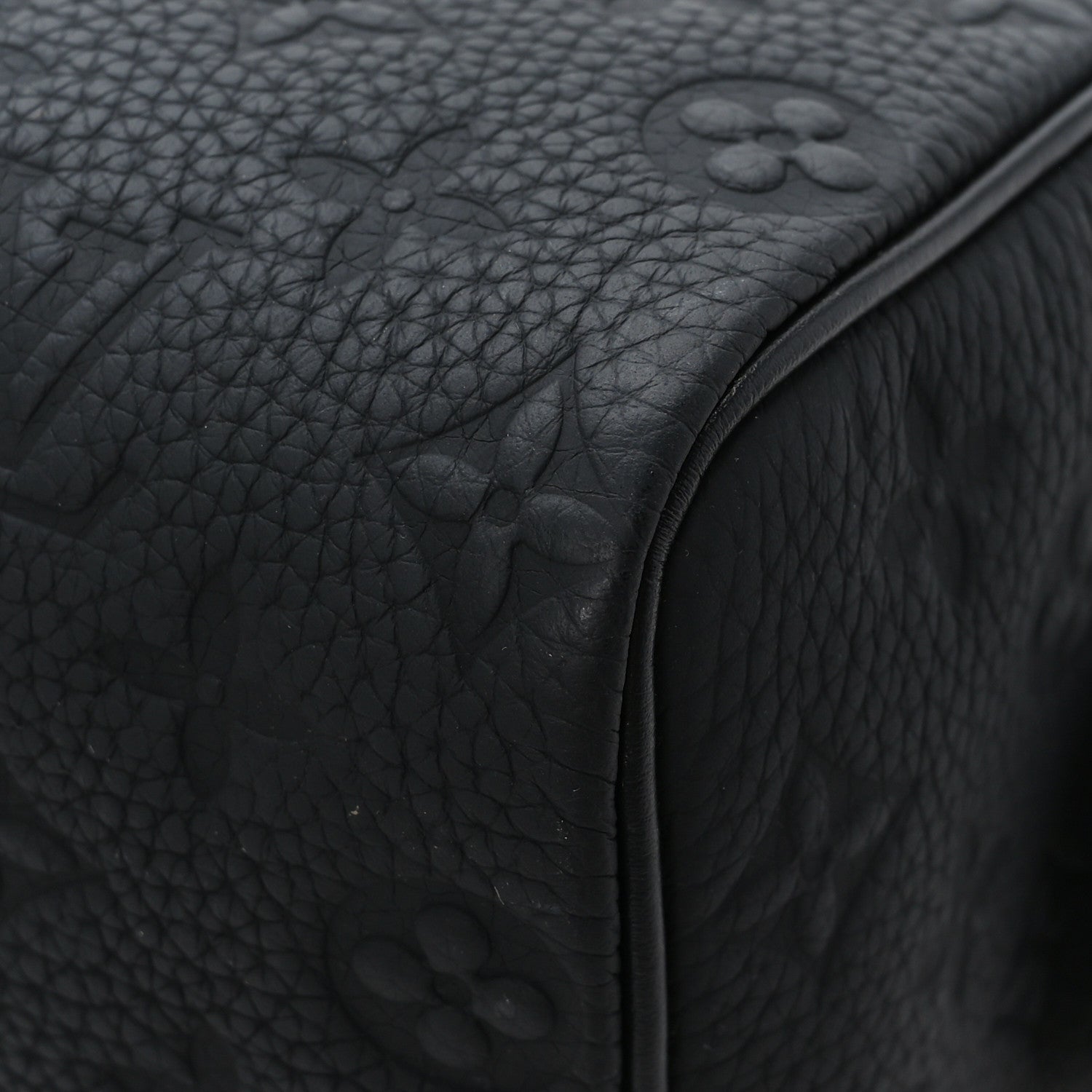 Louis Vuitton Taurillon Monogram Dopp Kit Toilet Pouch Black 8 of 10
