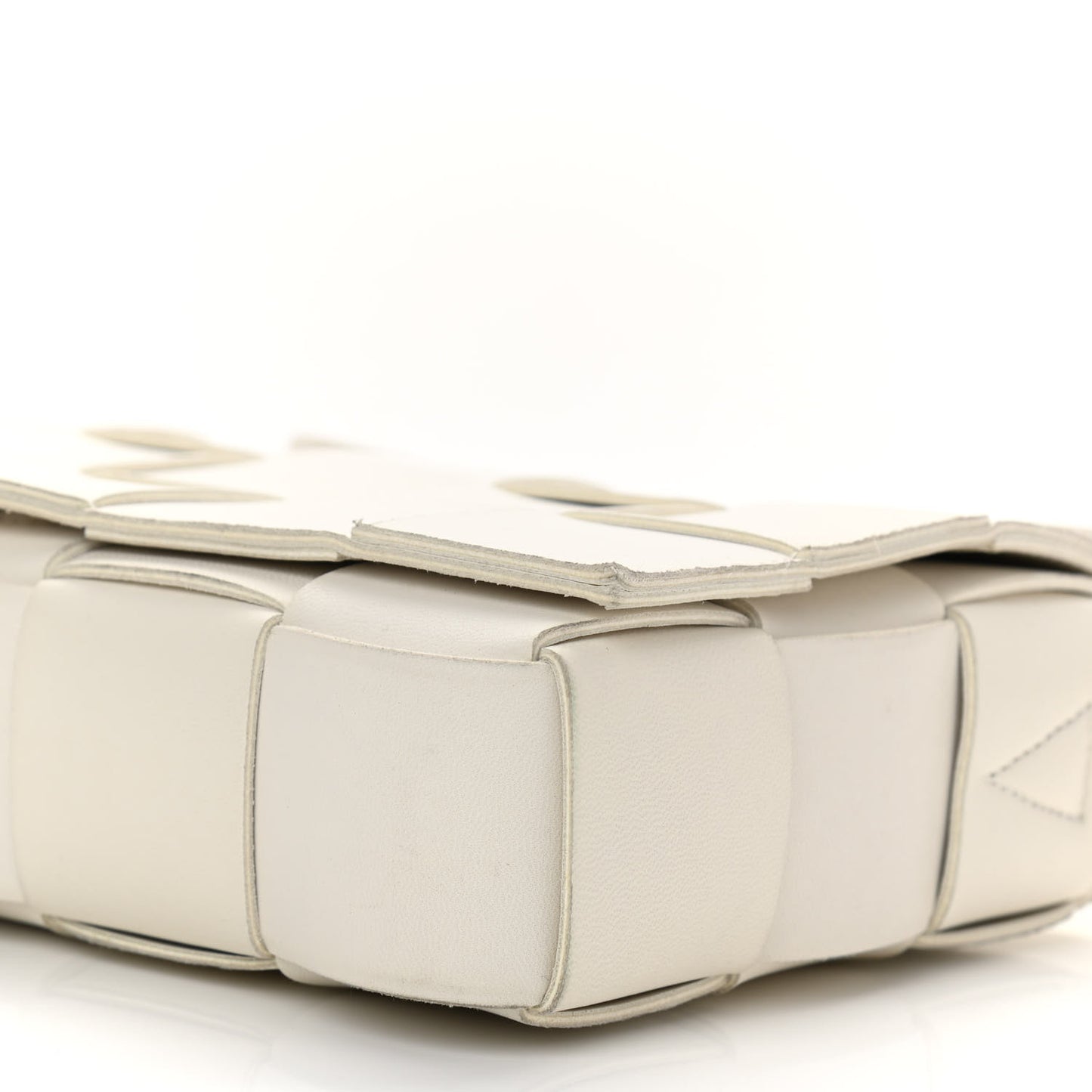 Lambskin Maxi Intrecciato Cassette Crossbody Bag White