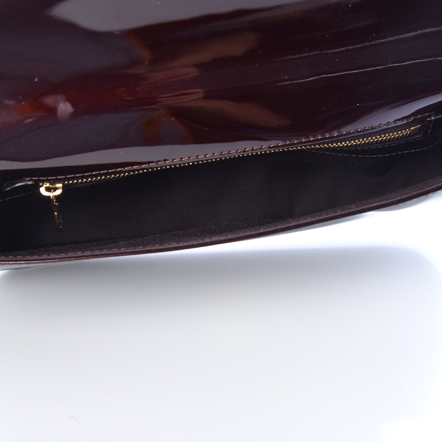 Louis Vuitton Patent Sobe Clutch Amarante 5 of 9