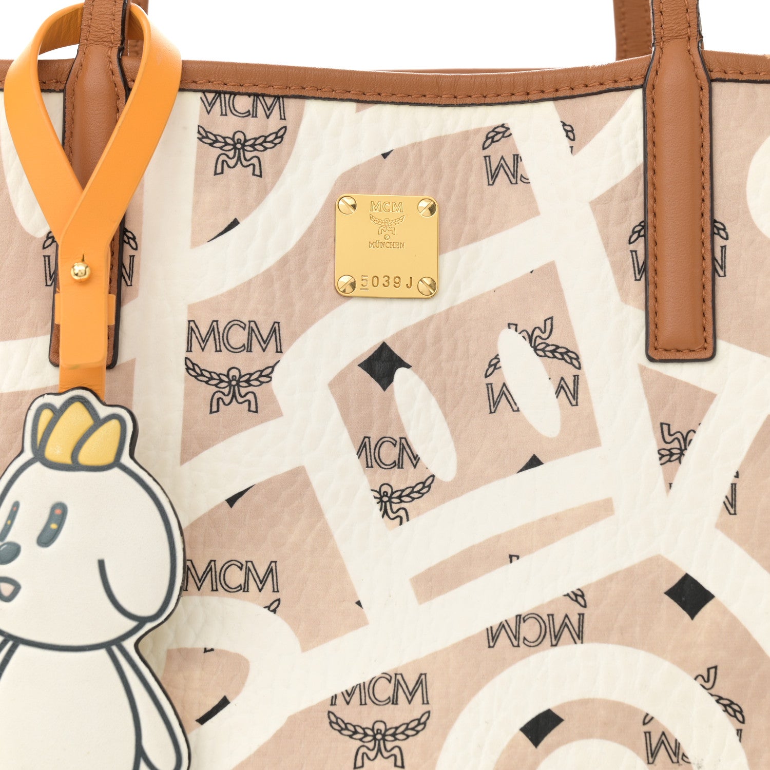 MCM X Eddie Kang Visetos Medium Reversible Shopper Tote Natural 10 of 23
