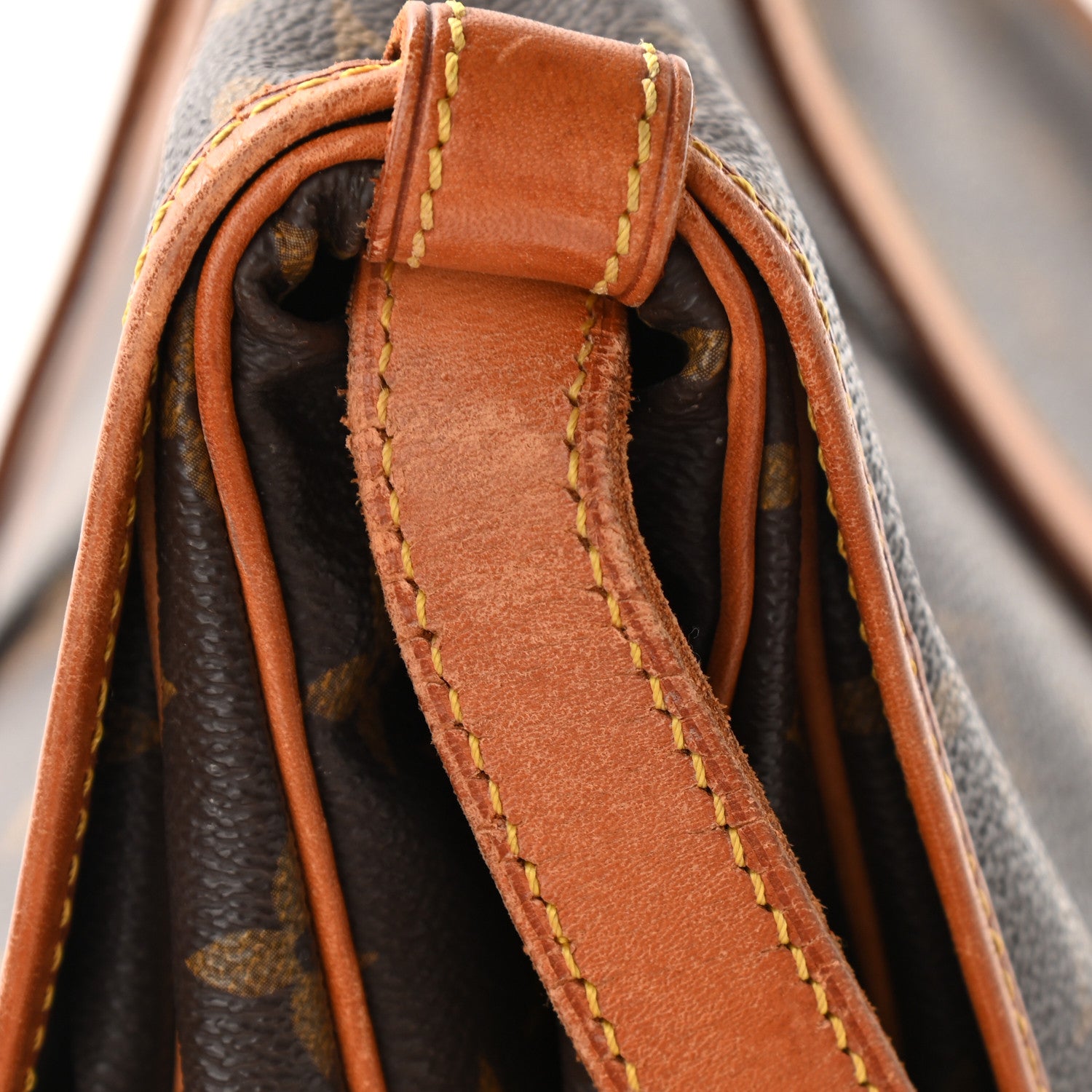 Louis Vuitton Monogram Saumur 30 17 of 18