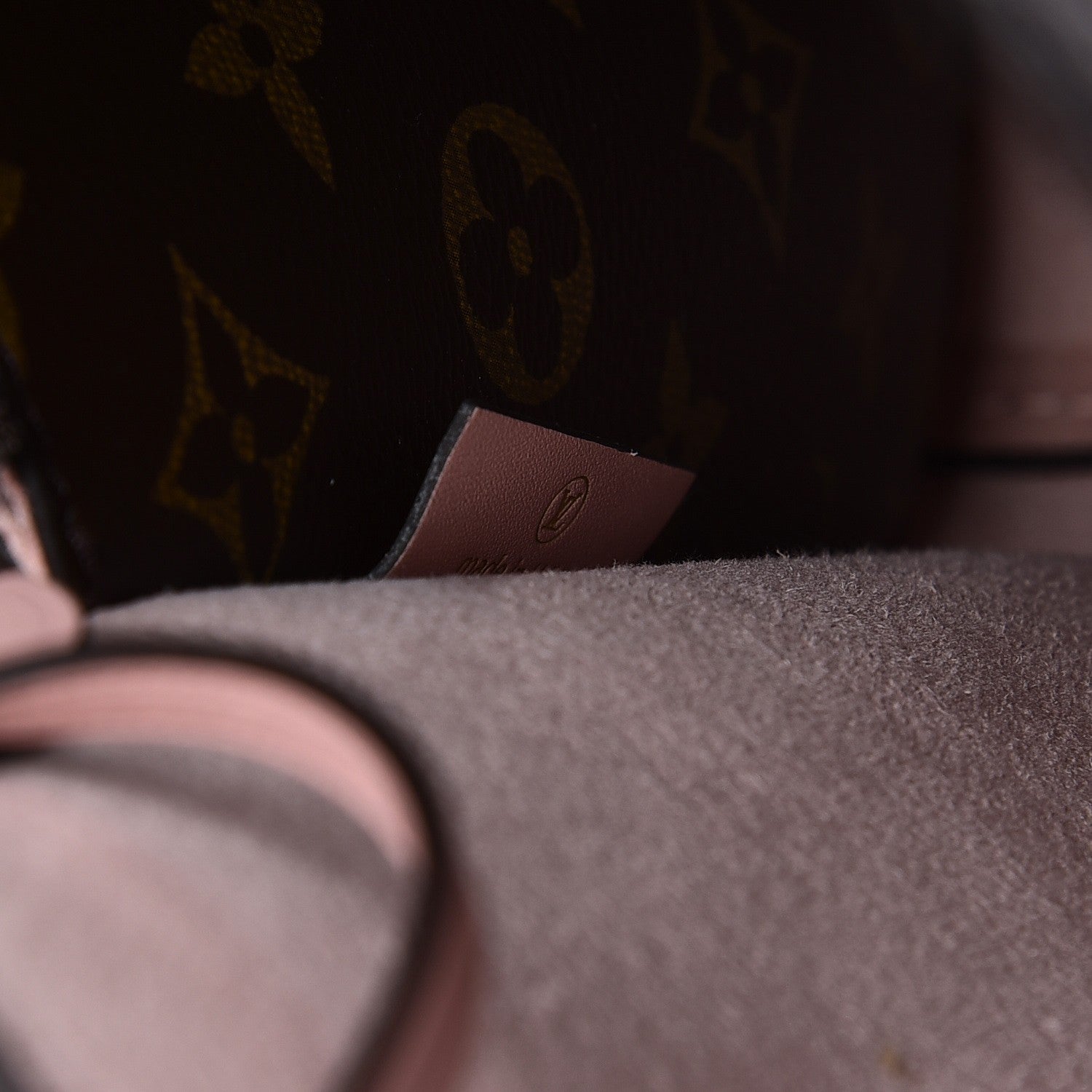 Louis Vuitton Monogram Neonoe MM Rose Poudre 8 of 10