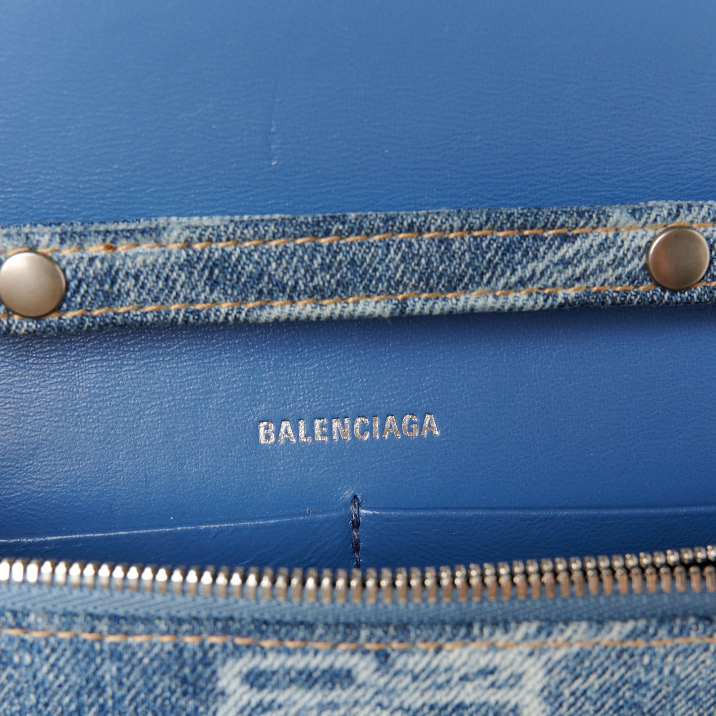Denim BB Monogram Hourglass Chain Bag Blue