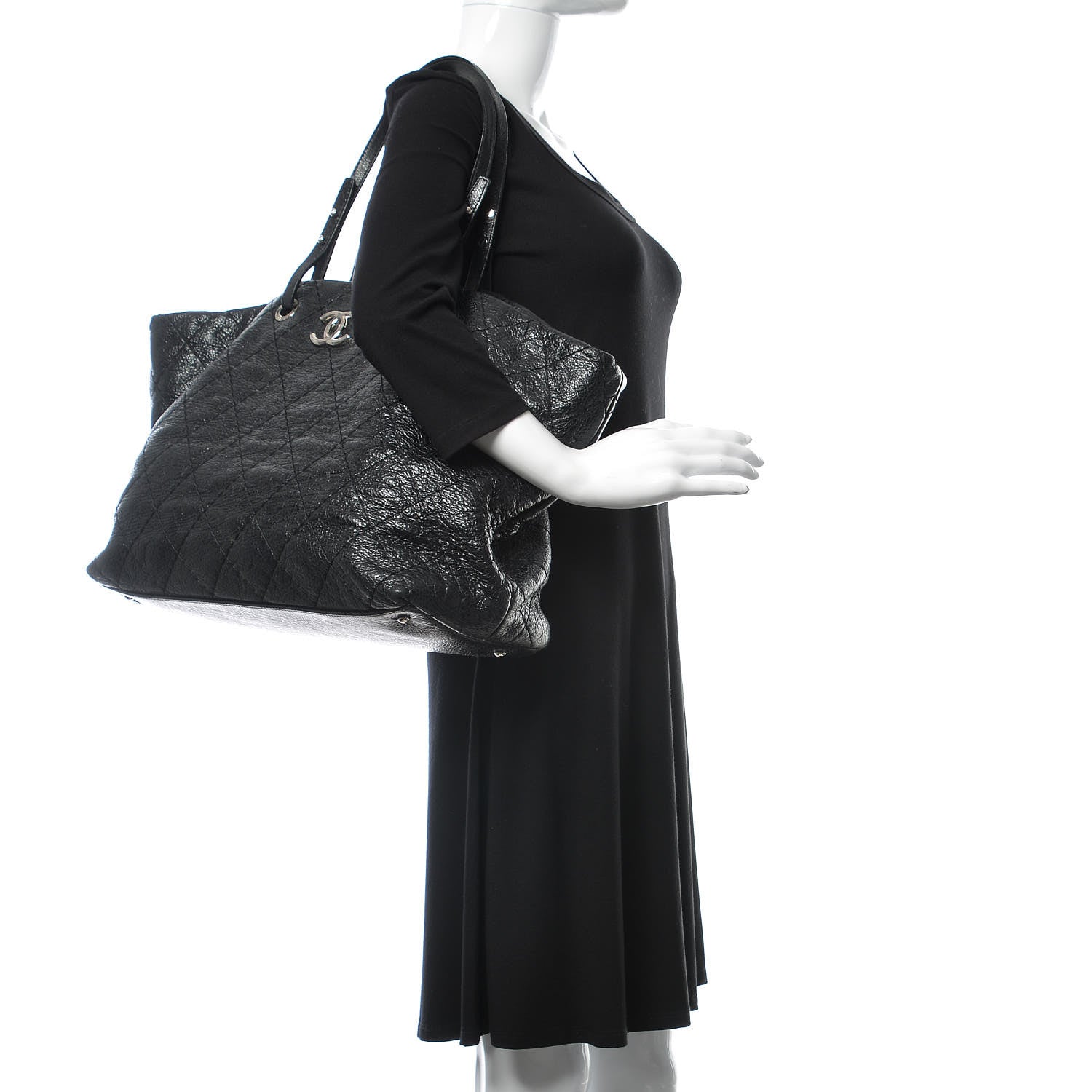Chanel Glazed Calfskin XL On The Road Tote Black 2 of 10